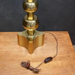 1960s Parzinger Style Regency Brass Ball Lamp