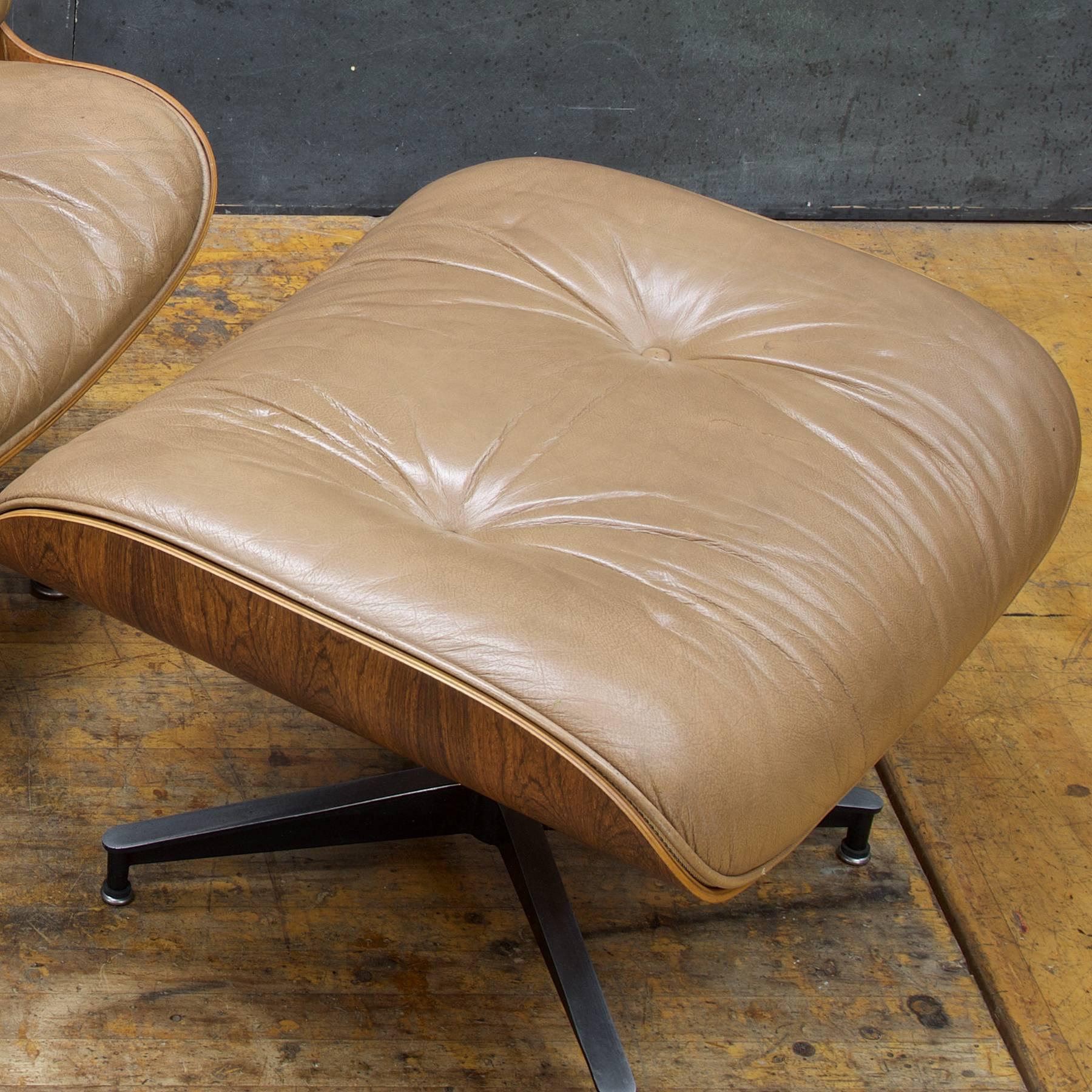 Mid-Century Modern Eames 670/671 Brazilian Rosewood Lounge Chair and Ottoman