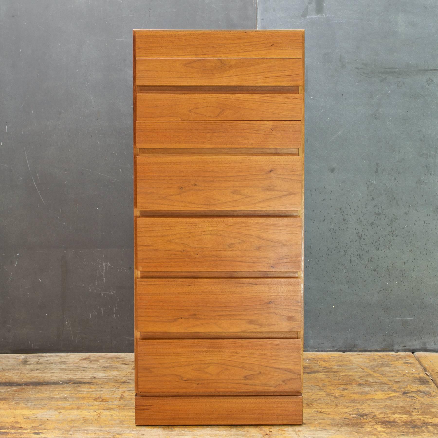 Minimalist Danish designed teak tall lingerie chest of drawers. Rare form, clean and smoothly functioning. For affordable NYC delivery quotes please message.