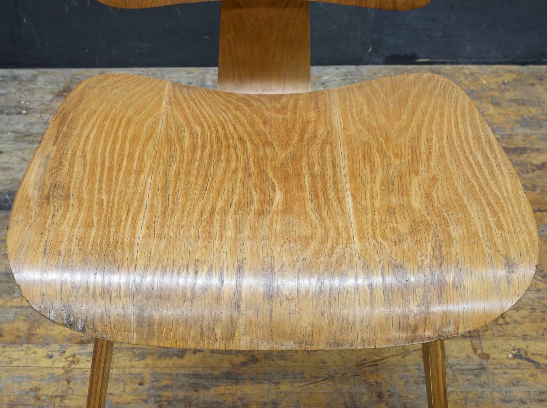 Mid-Century Modern 1948 Charles Eames Evans Bent Plywood Herman Miller Dining Chair