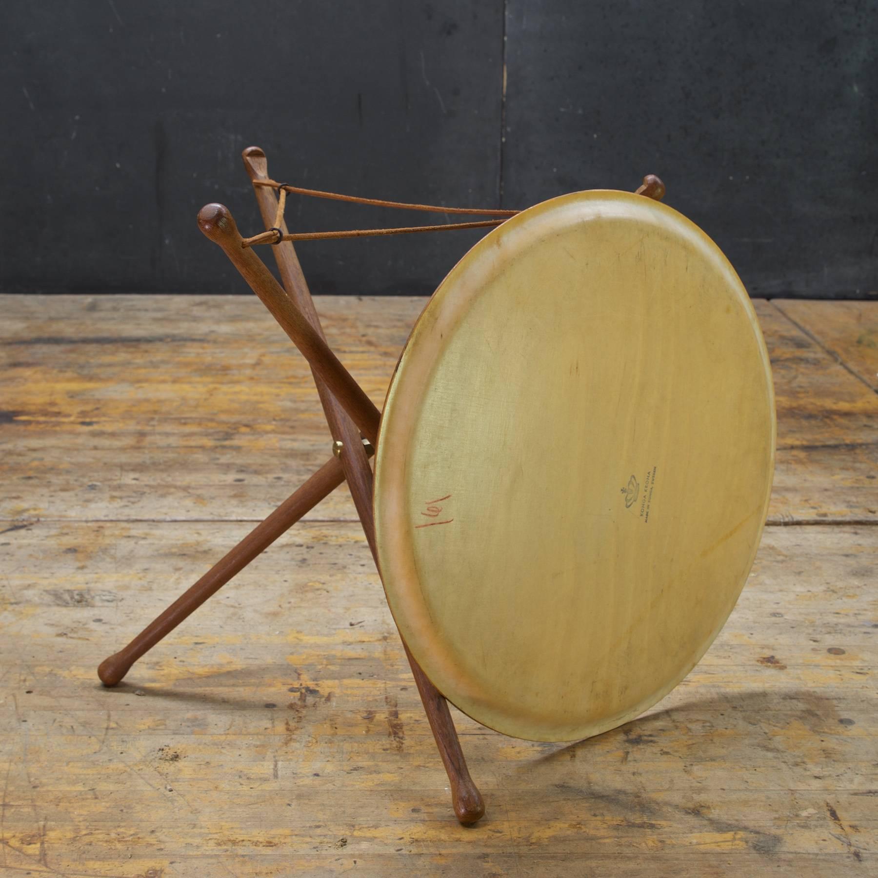 Swedish Nils Trautner Tripod Teak Table with Astrid Sampe Apple Pattern Tray For Sale