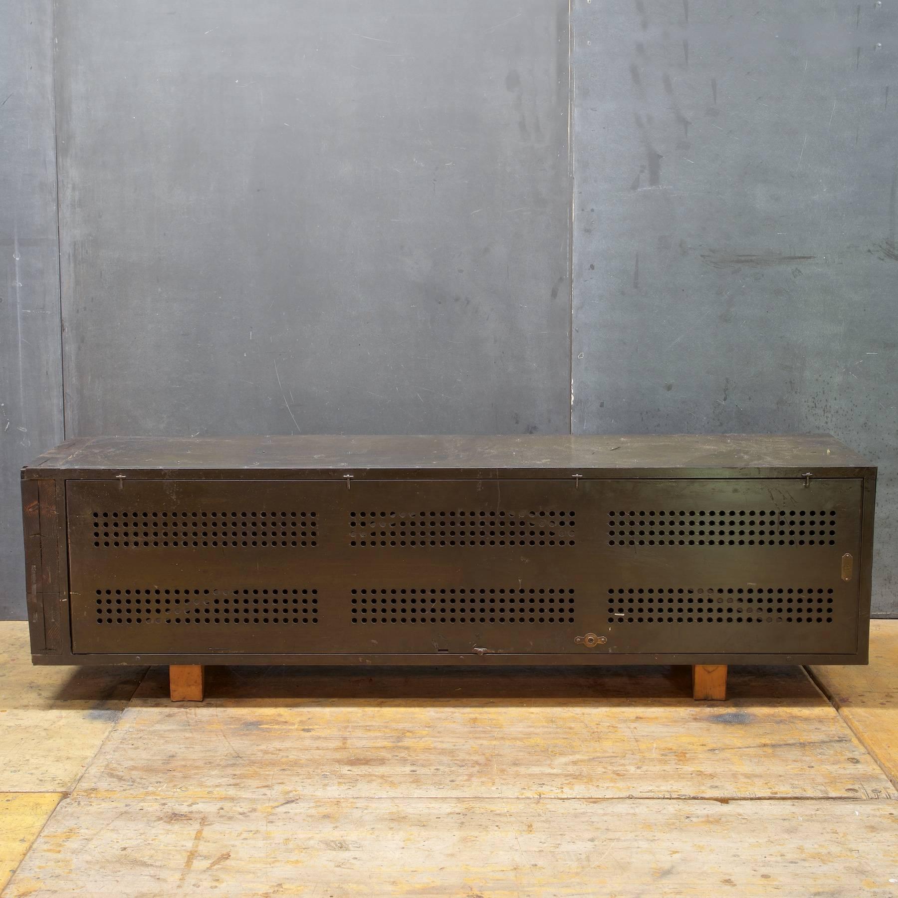 perforated media console