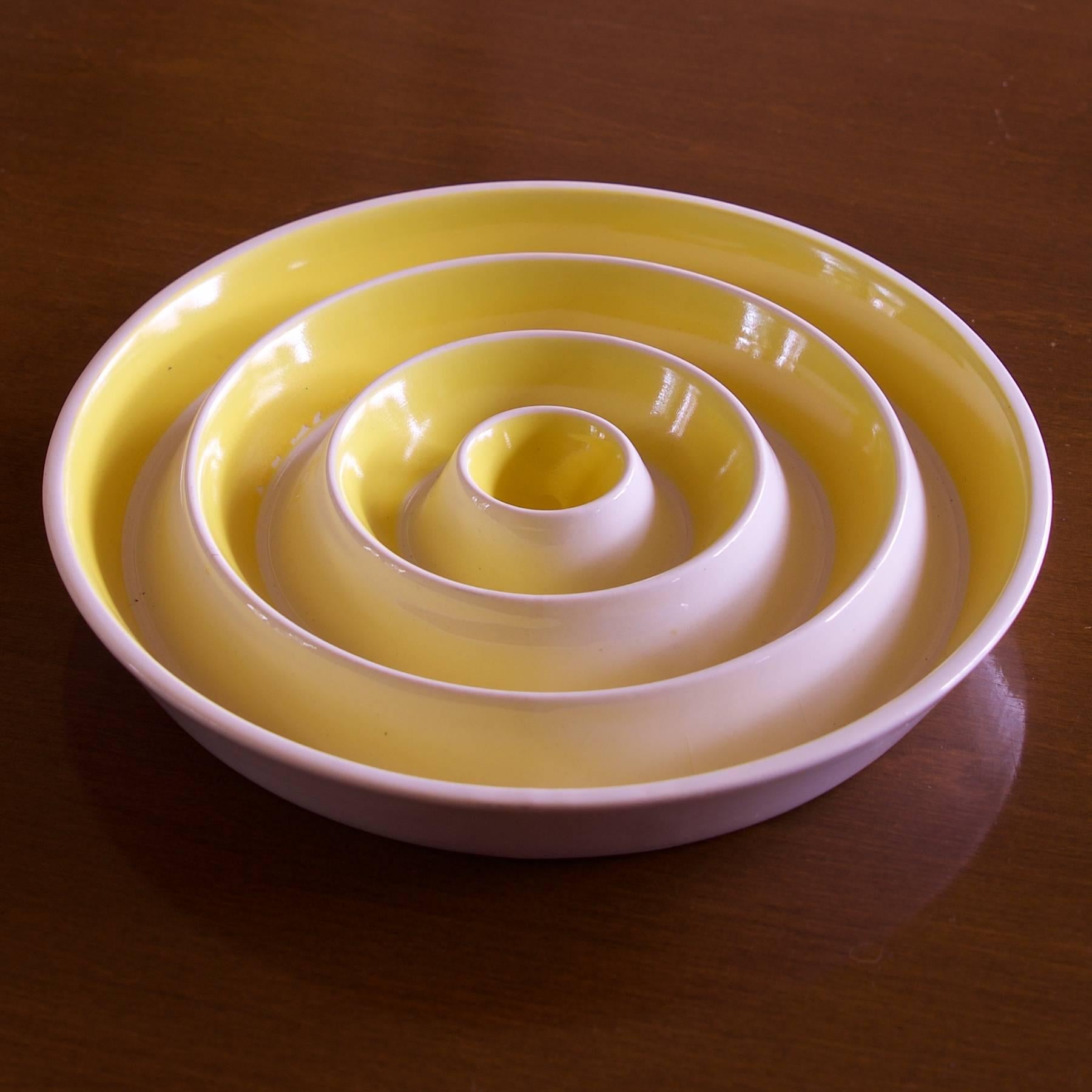 Porcelain ashtray designed by La Gardo Tackett (1911-1992). Best known as the head designer for Architectural Pottery, in Los Angeles, California.