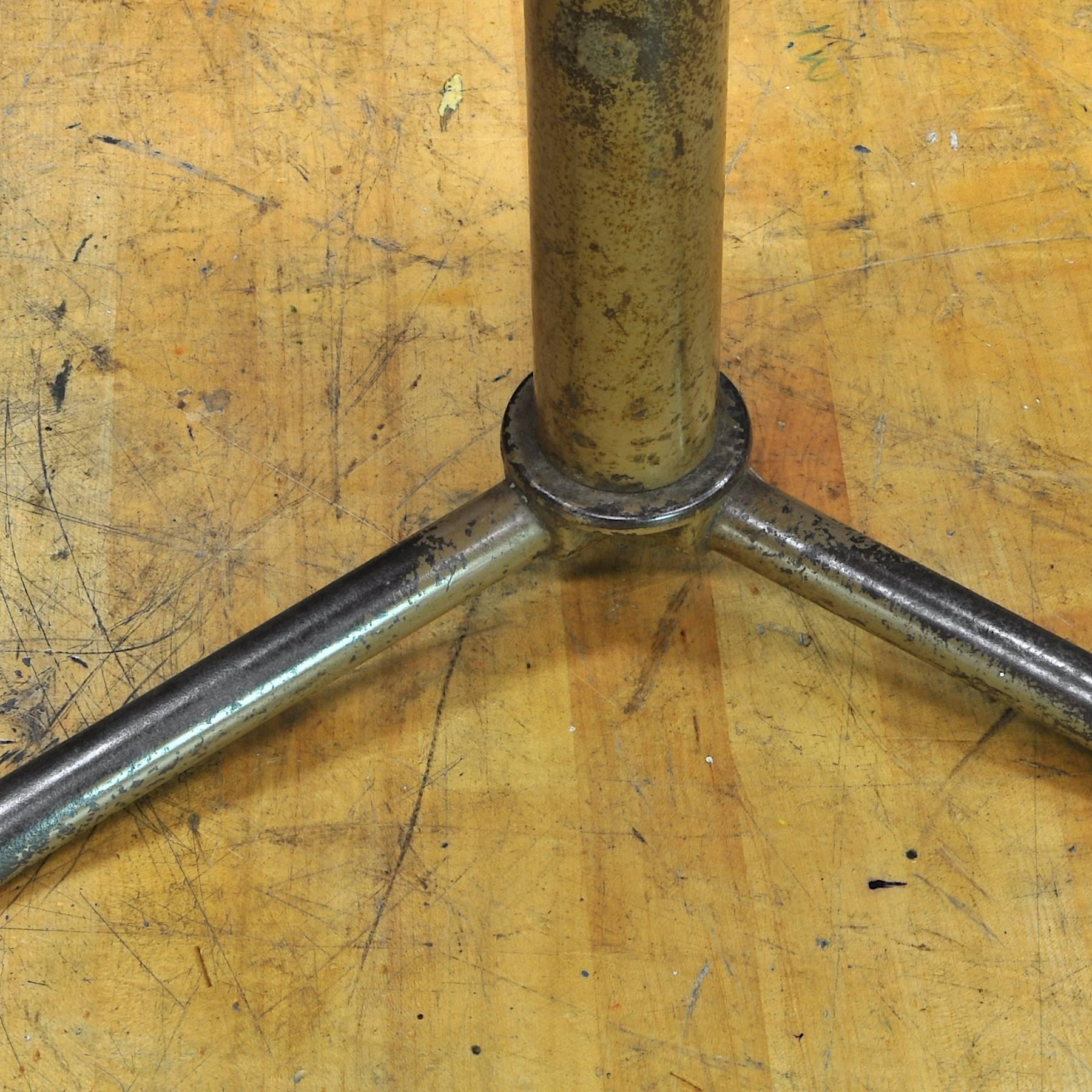 Enameled Mid-Century 1950s Professors Vintage Industrial Tri-Prop Propeller Stool For Sale