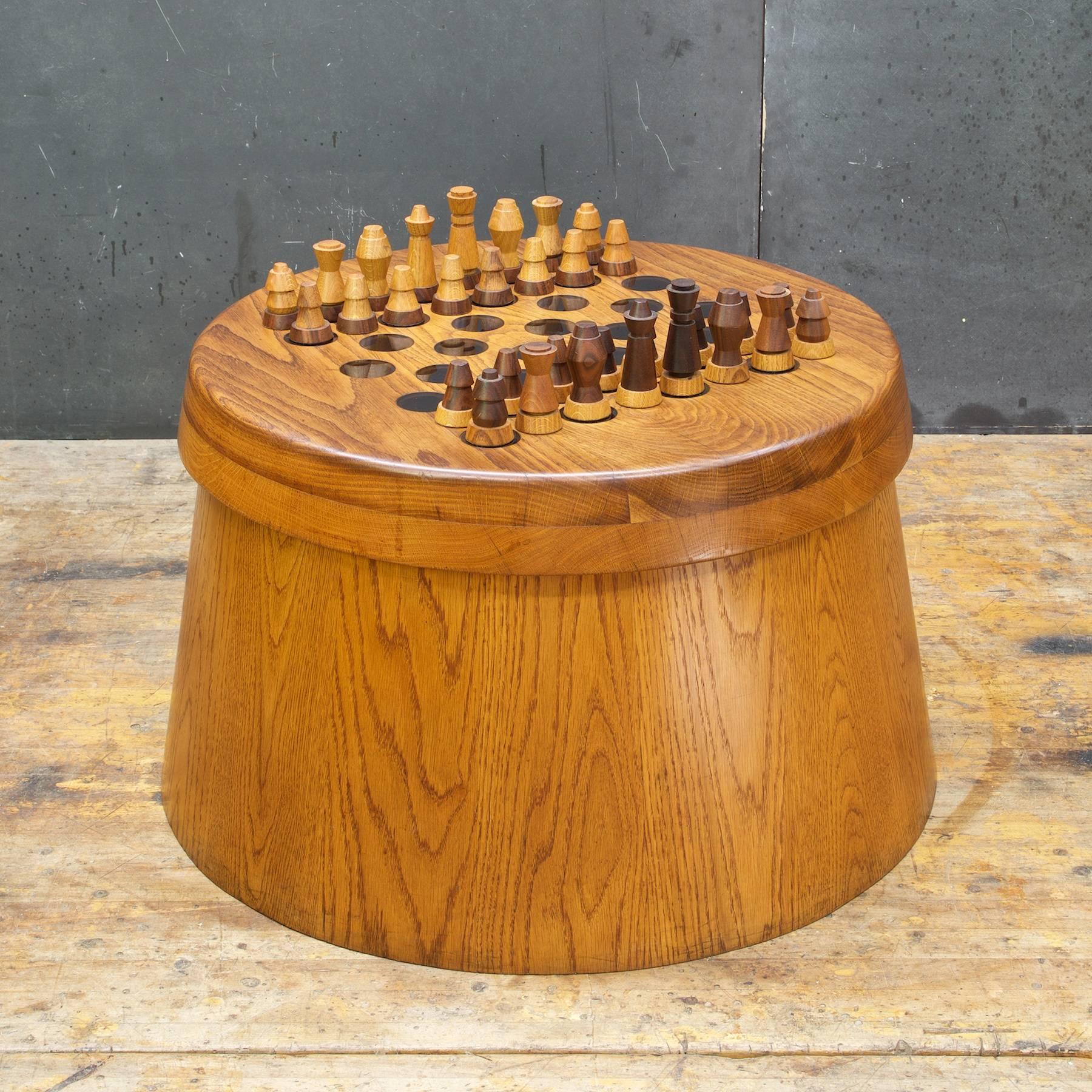 1950s, Studio Craft oak staved chessboard chess set. Amazing presence. Was meant to be illuminating, but there is no lamp inside.  Each Dot on the board is thick inset lucite. Original Chess pieces included.