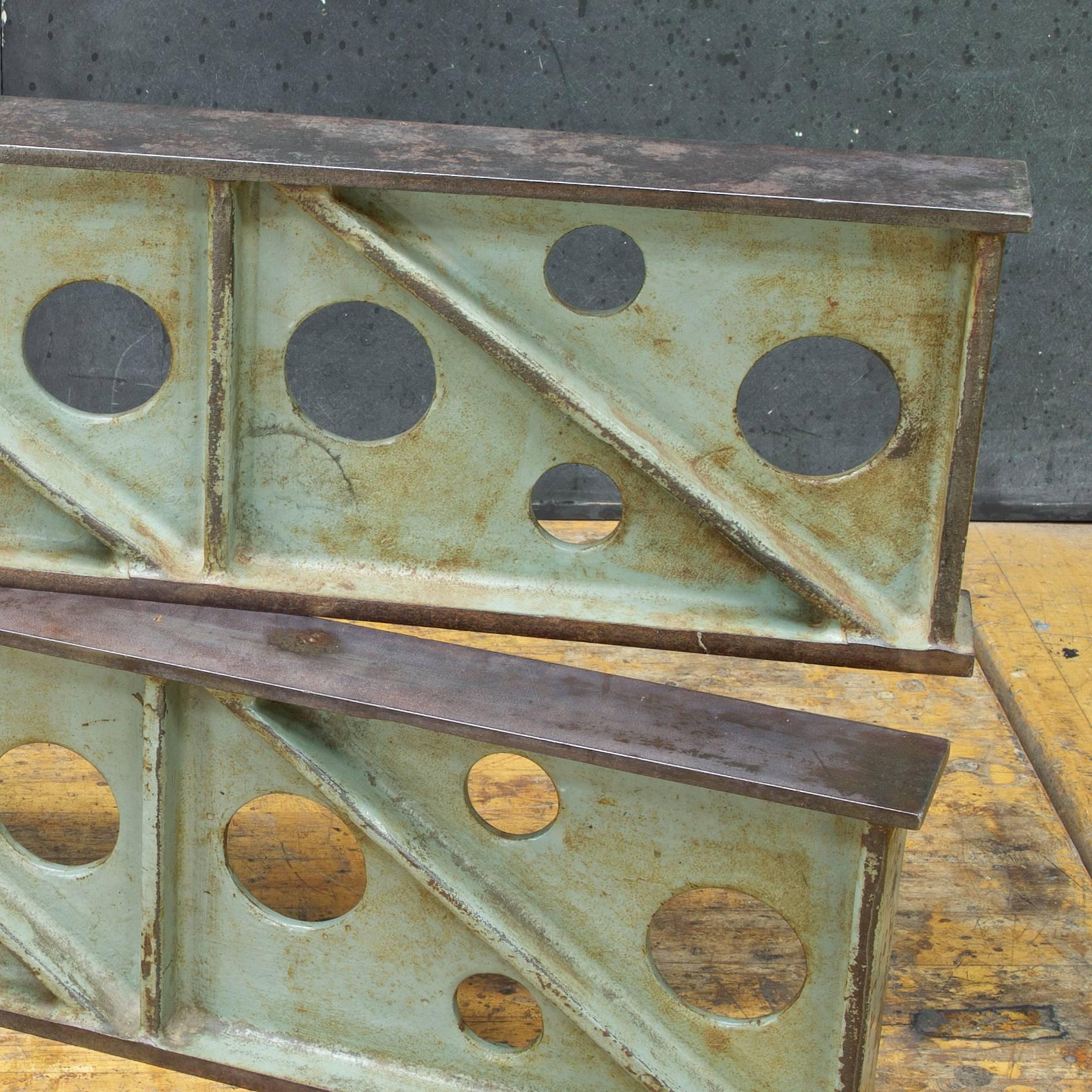 Vintage Industrial Hierro Fundido Maquinista Precisión Rectas Paralelas Esculturas en venta 1