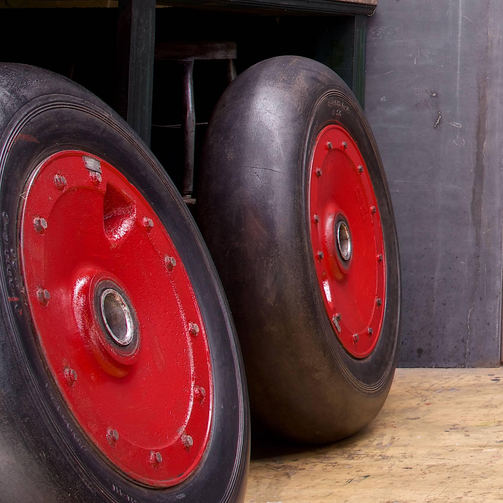 Strewn Mid-Century red and black throughout your interior, they are holding air, great props! Diameter: 27 x D 6¼ in.

 