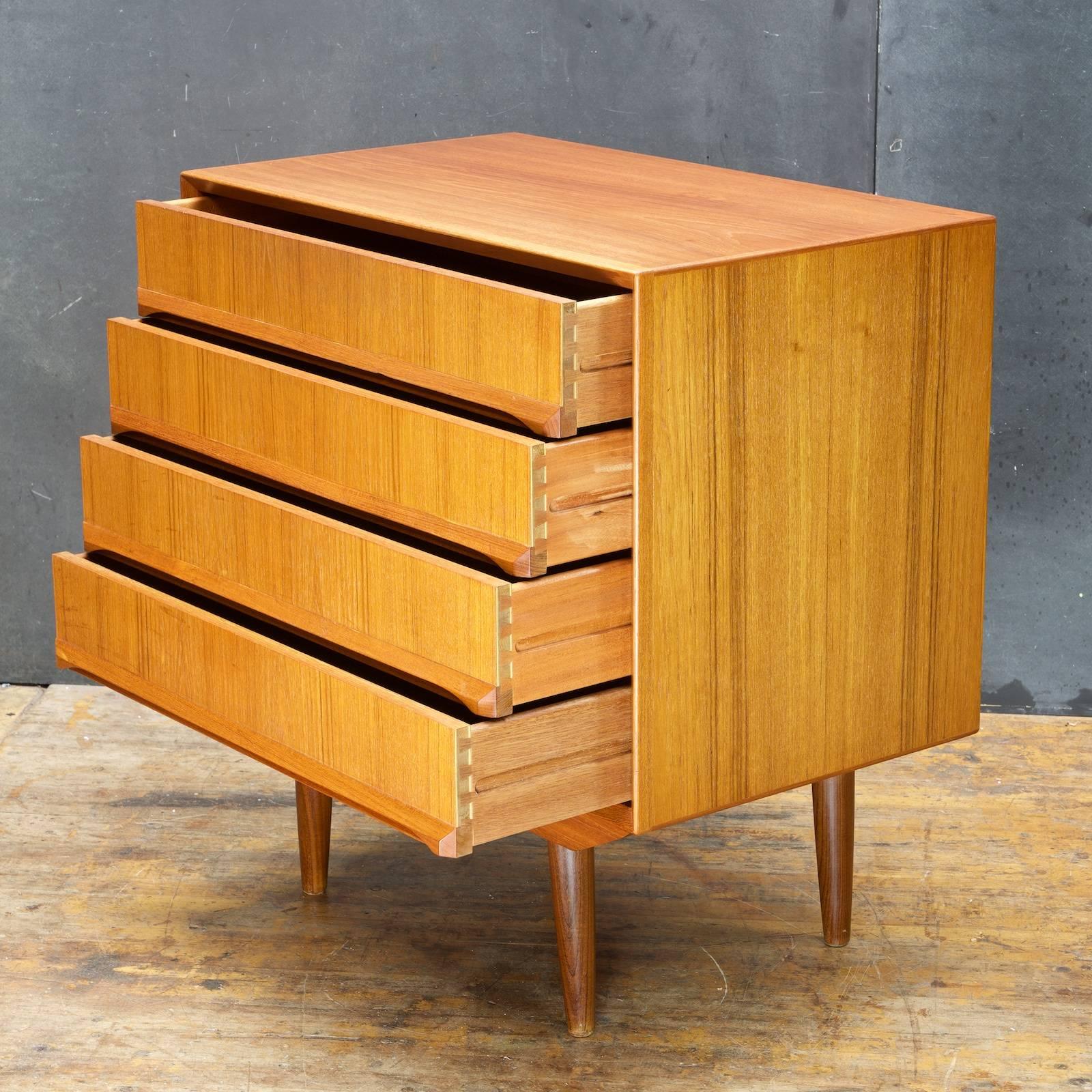 Oiled Petite 1960s Danish Teak Side Cabinet Dresser in the Style of Sibast