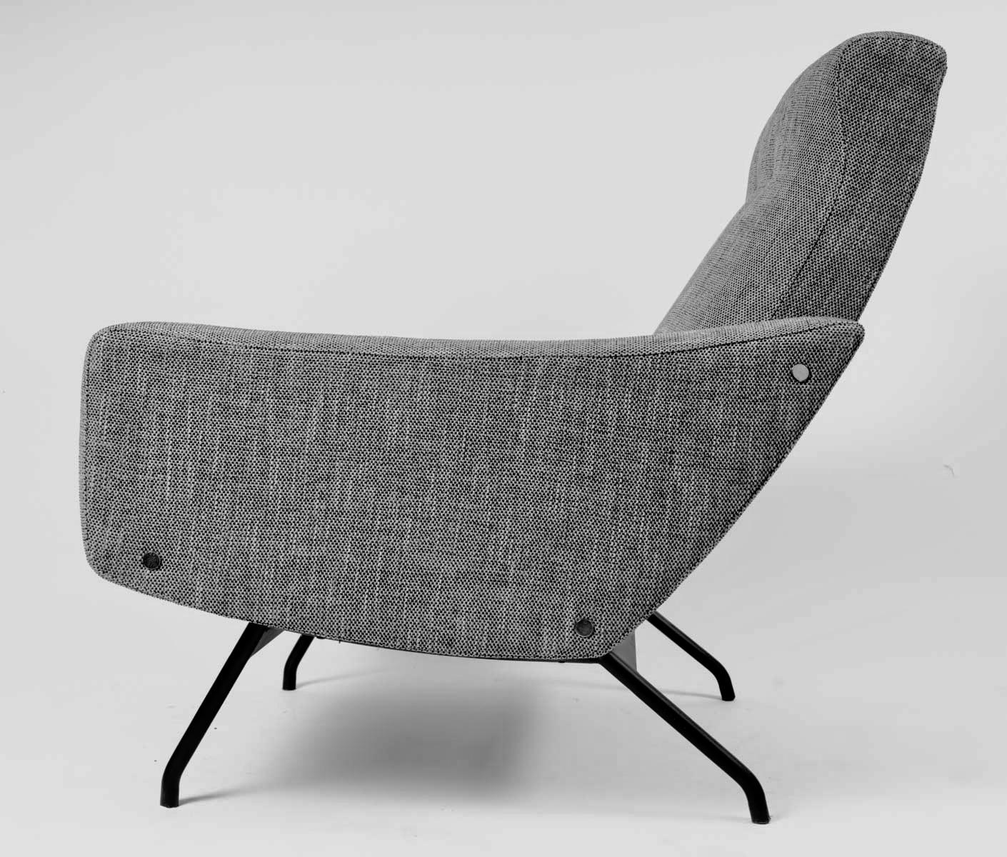 Milieu du XXe siècle Paire de fauteuils Gilbert Steiner, édition Steiner, France, 1960 en vente