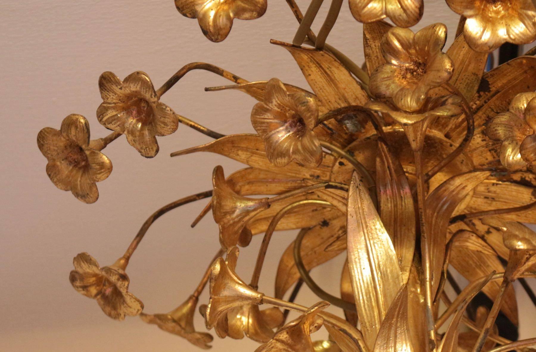 Romantic Late 19th Century Delicate Floral Gilded Bronze Chandelier