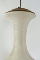 1970, Énorme lampe en céramique de François Chatain