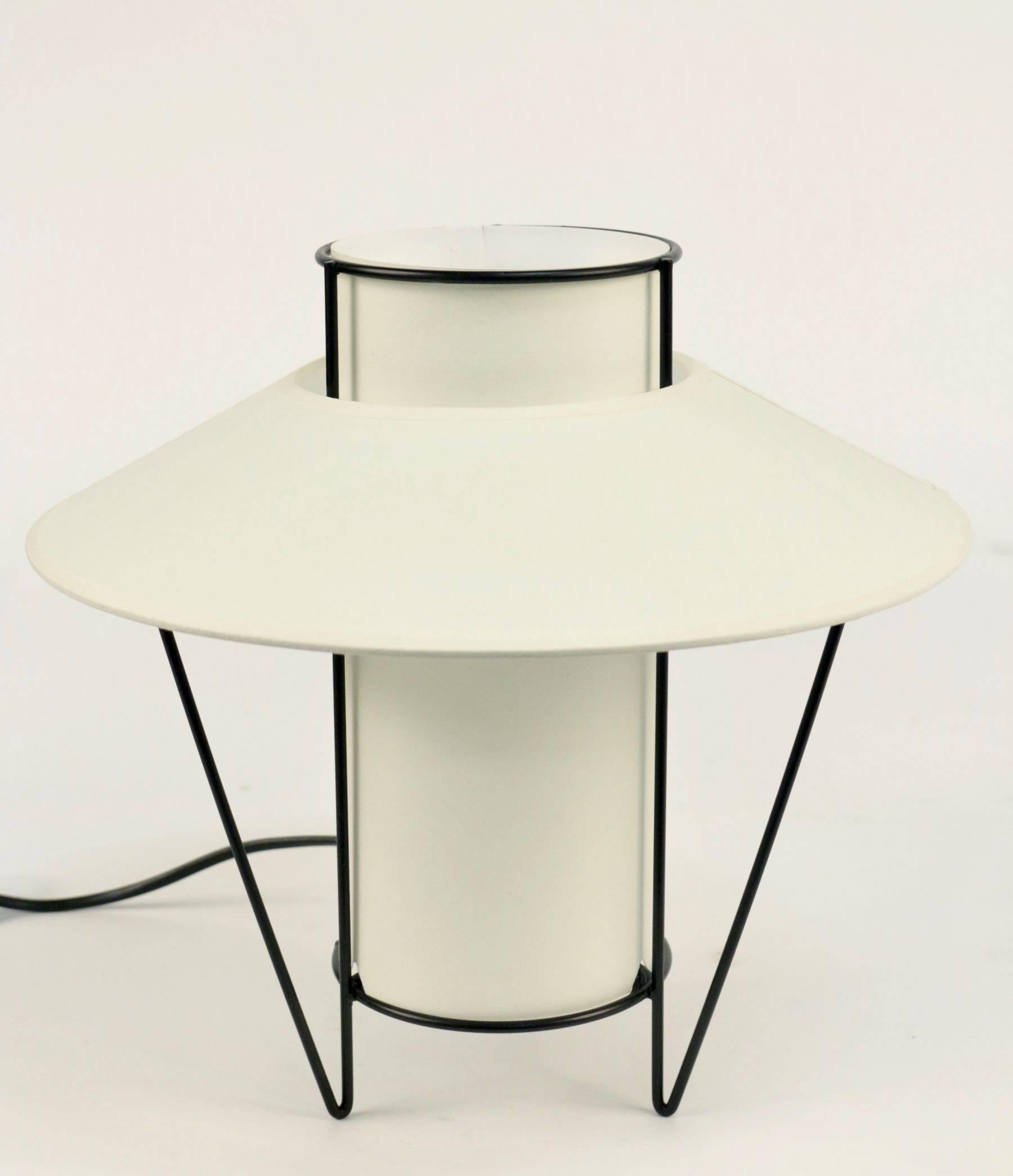 1950 Jacques Biny Attributed Modernist Lantern Table Lamp In Good Condition In Saint-Ouen, FR