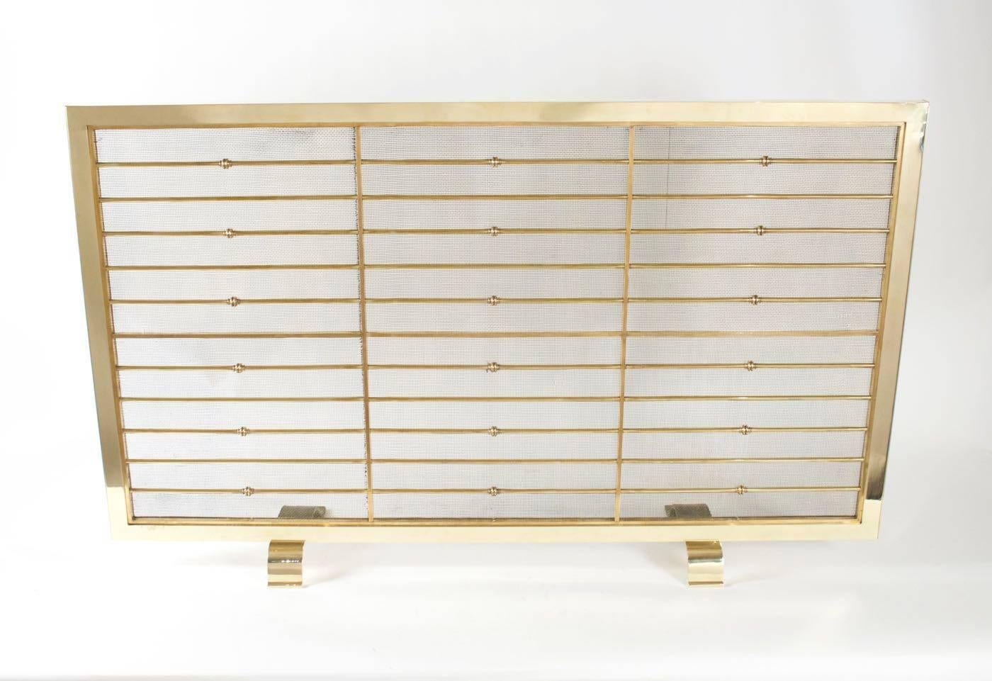 Mid-20th Century 1960s Large Brass Fire Screen by Maison Honoré