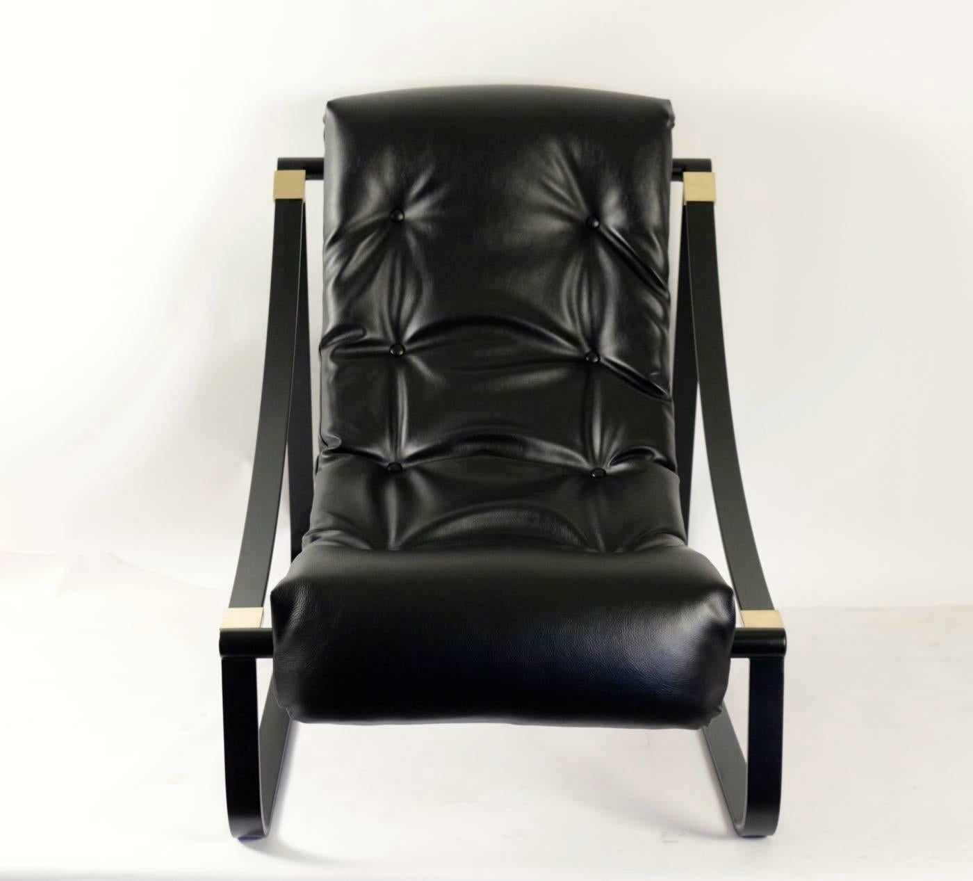 1970s Pair of Black Lounge Chairs 1