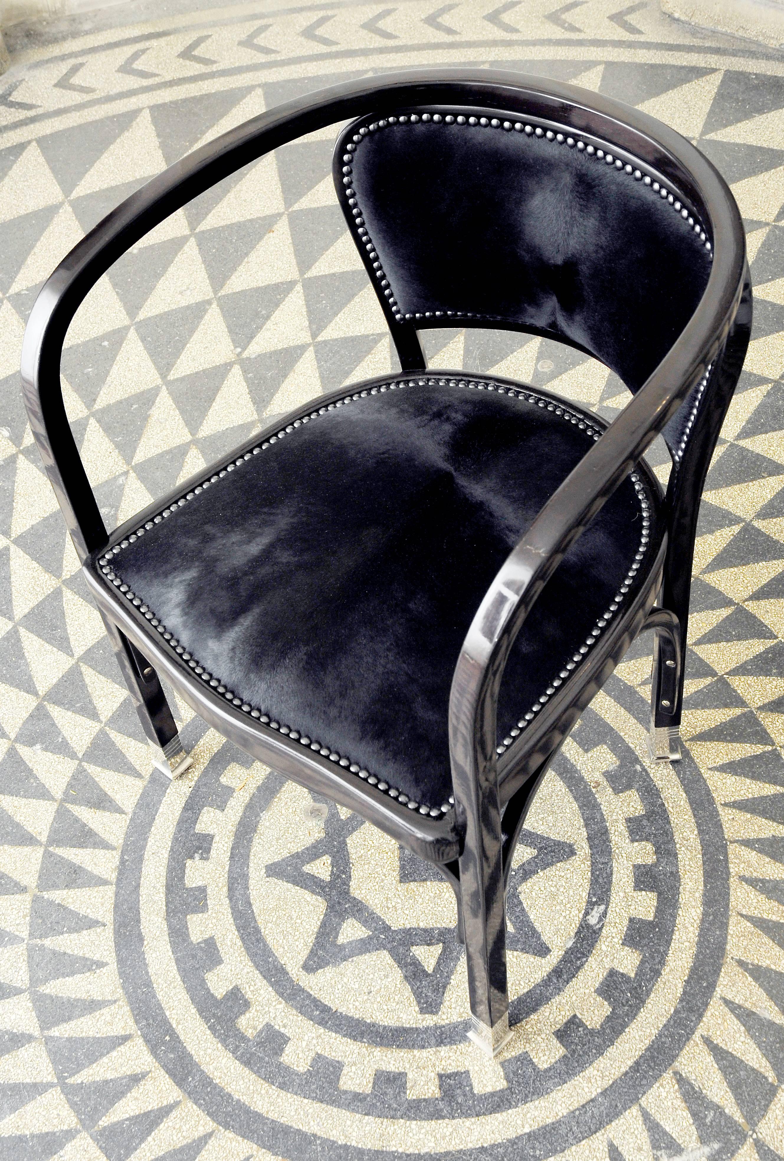 Set of 12 armchairs mod no 715/F. 
Gustav Siegel (1880–1970) circa 1900.
Executed by Jacob & Josef Kohn (1867–1914) circa 1900-1914.
Measures: Height 31” / deep 21 ½” / wide 21 ½” / seat height 18”.
( 77 cm / 55 cm / 55 cm / seat height 45 cm