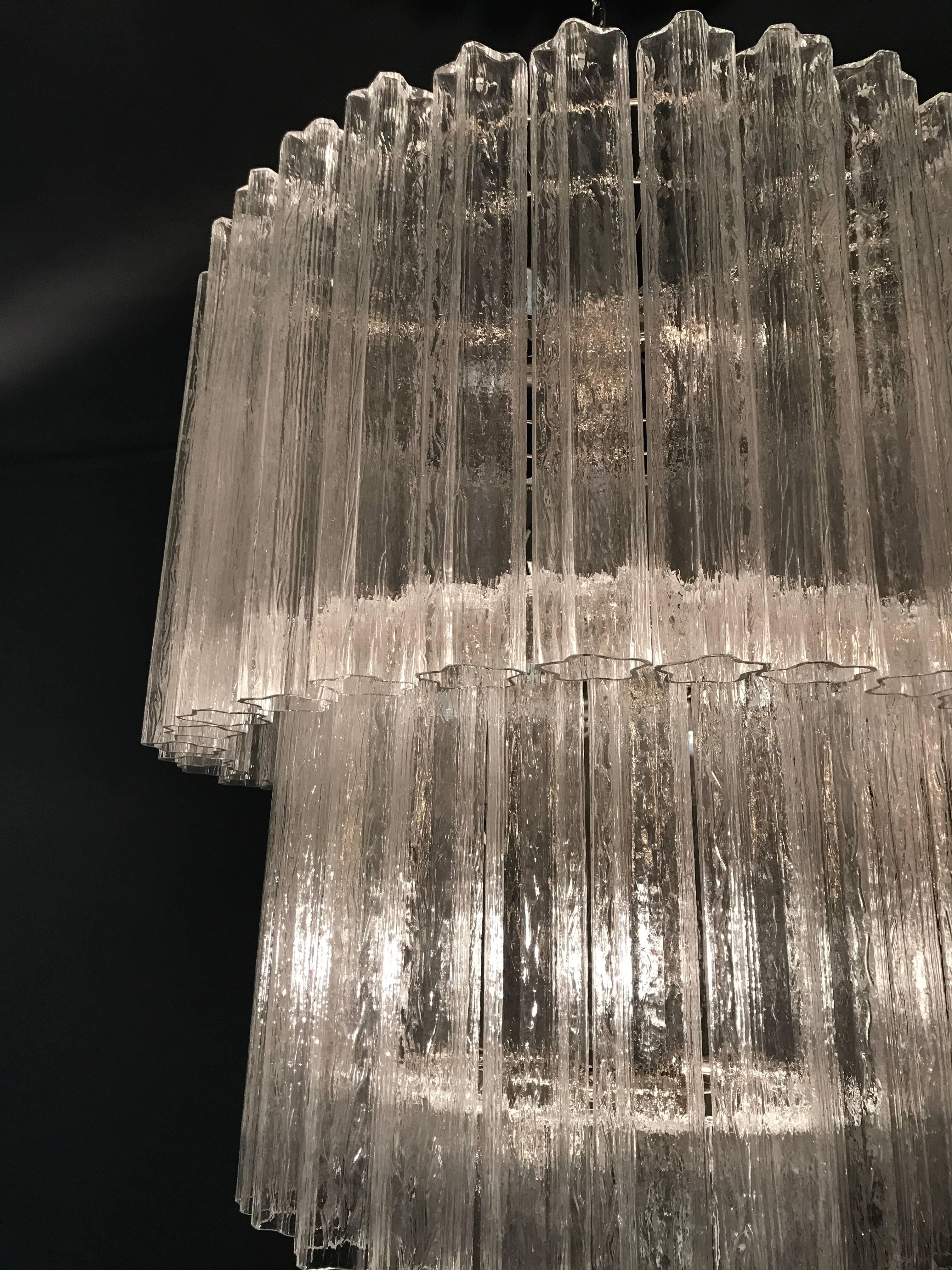 Monumental Pair of Italian Tronchi Chandeliers Murano, 1980s For Sale 5