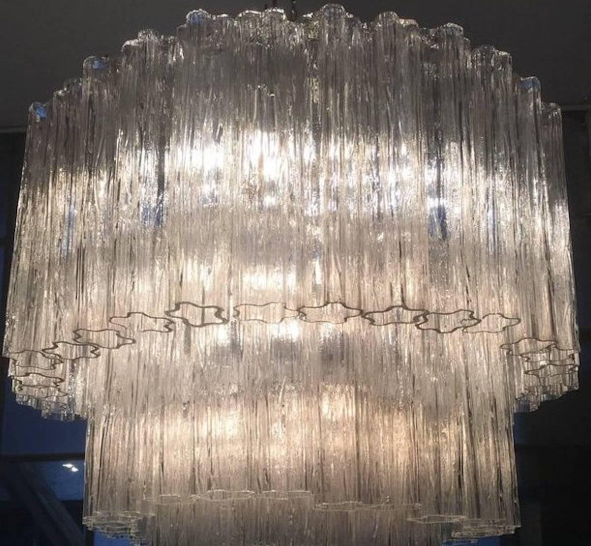 Majestic Pair of Italian Tronchi Chandeliers Tony Zuccheri for Venini, 1960s In Excellent Condition In Rome, IT
