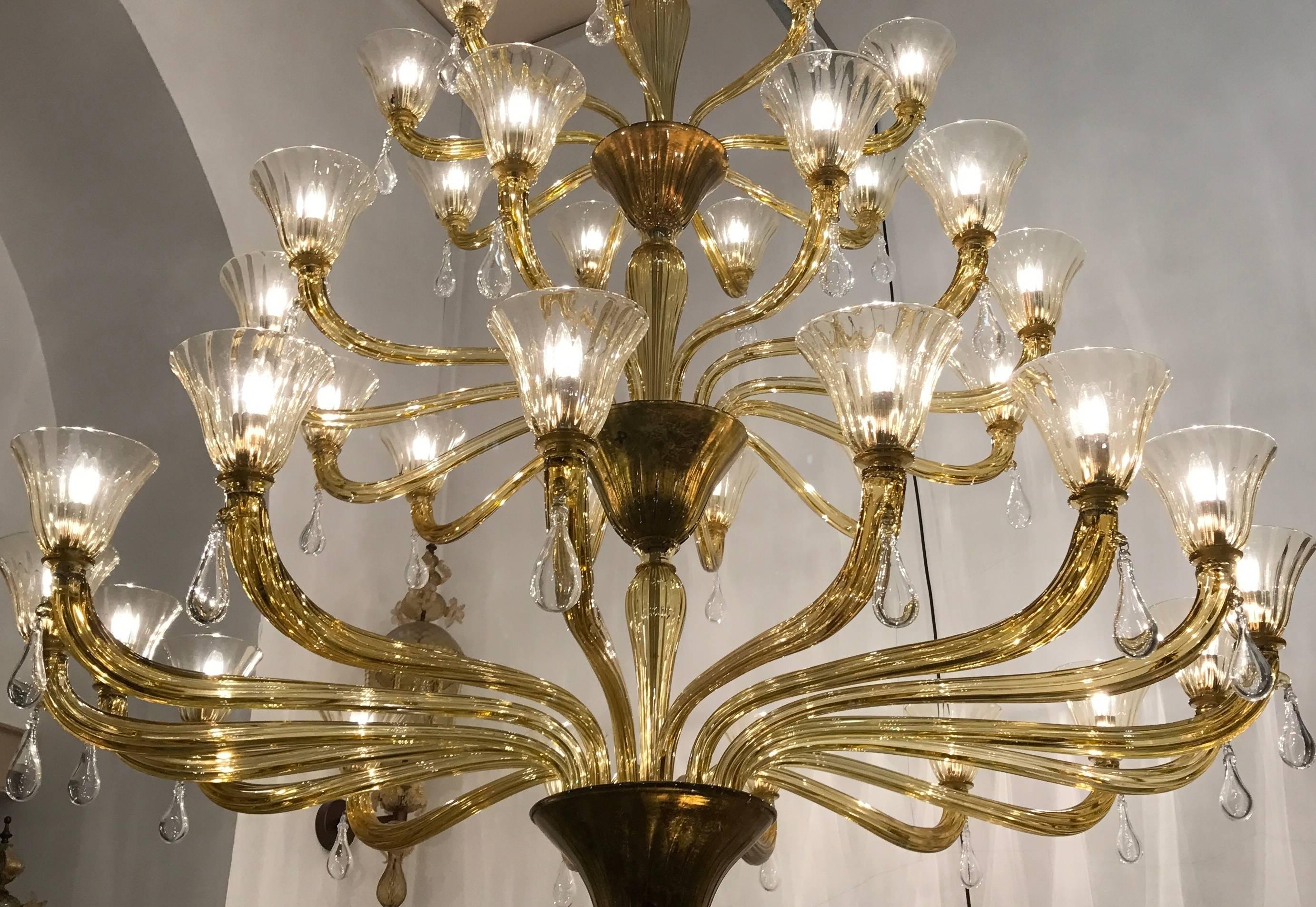 Italian Venini Amber Gold Extraordinary Original Murano Glass Chandelier, 1960