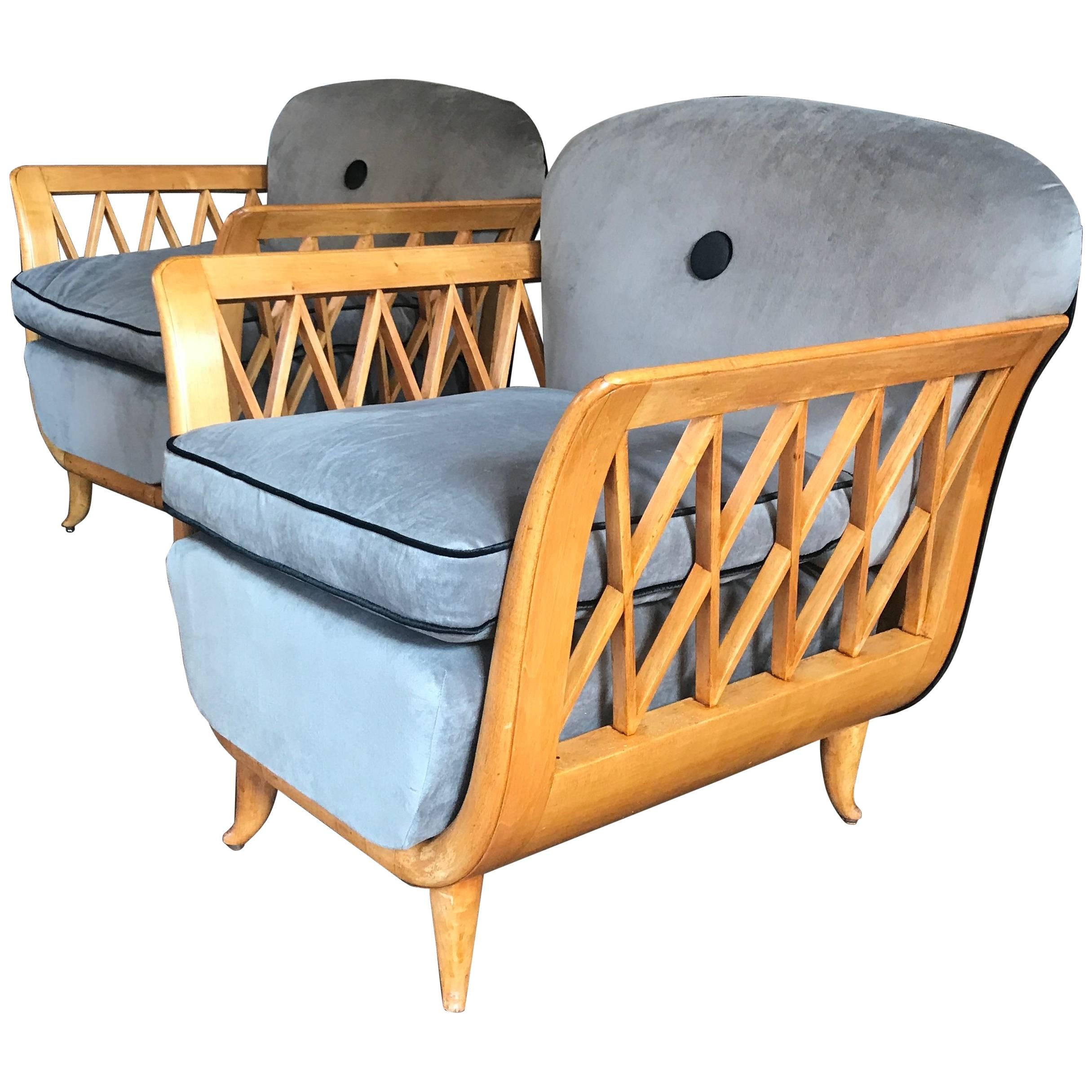 Paolo Buffa Design Pair of Italian Lotus Shape Lounge Chairs or Armchairs, 1940s