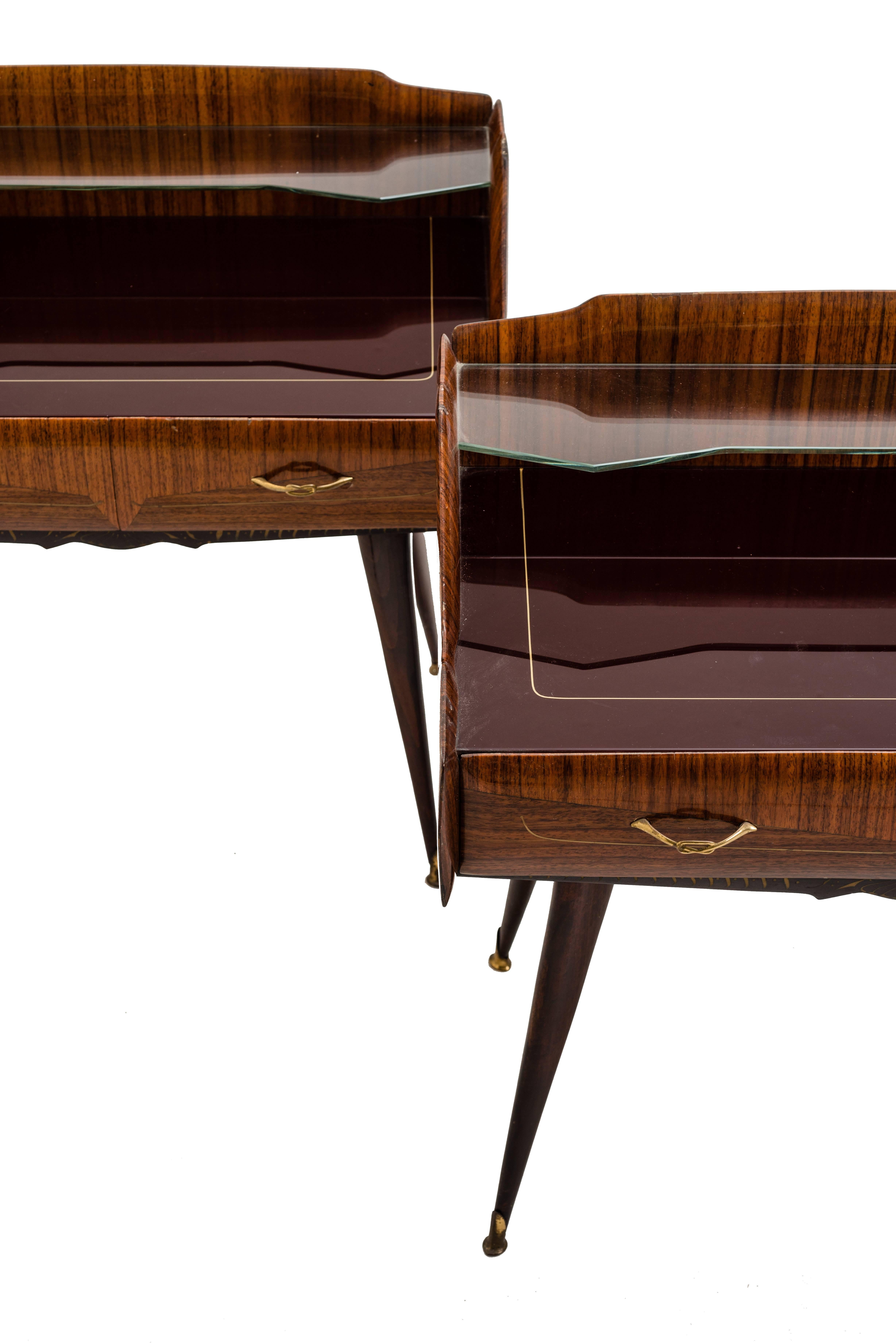 Pair of remarkable bedsides rosewood in the style of Paolo Buffa, 1950s.

