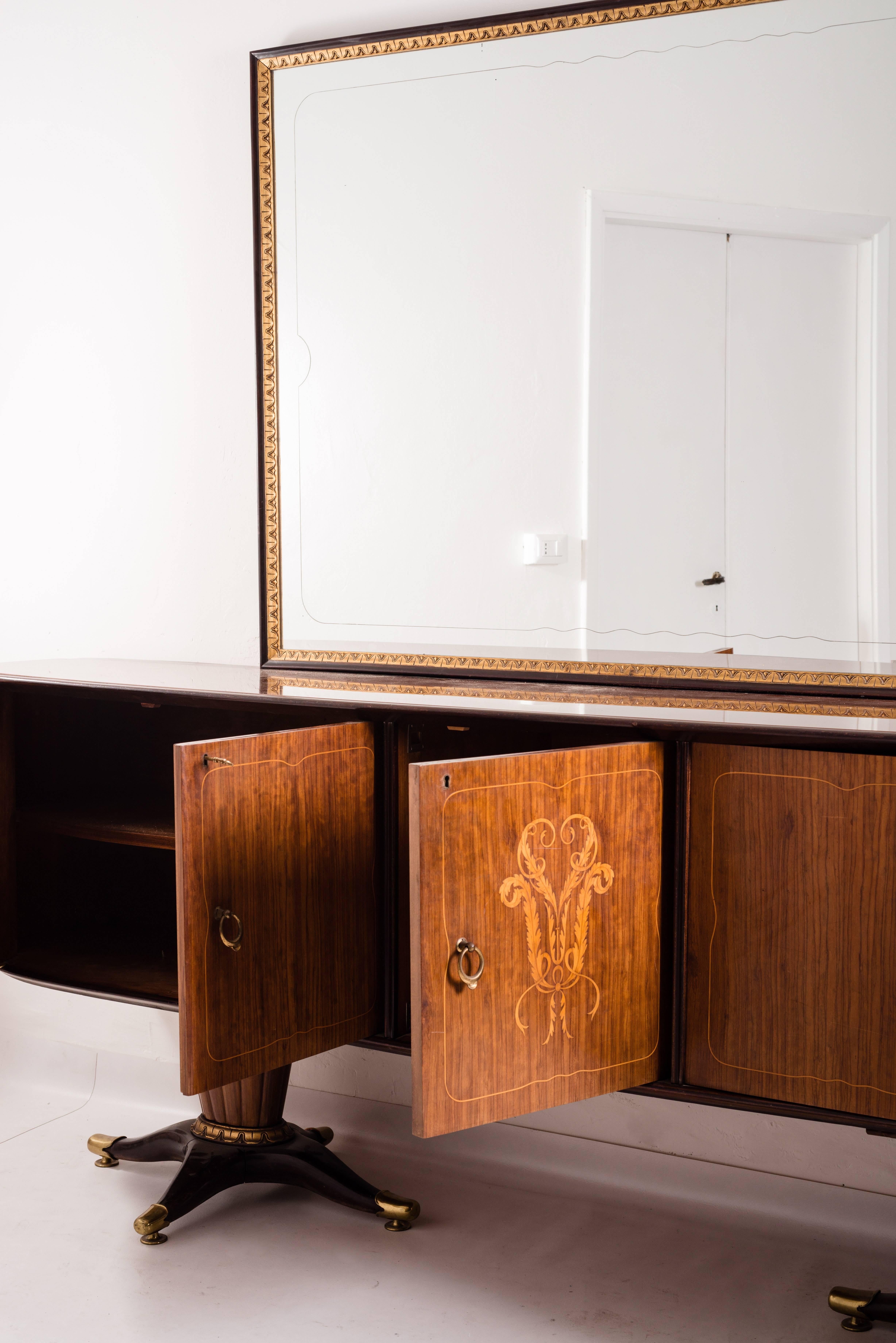 Mid-Century Modern Italian Mid-Century Sideboard with Mirror by  Paolo Buffa, 1950s For Sale