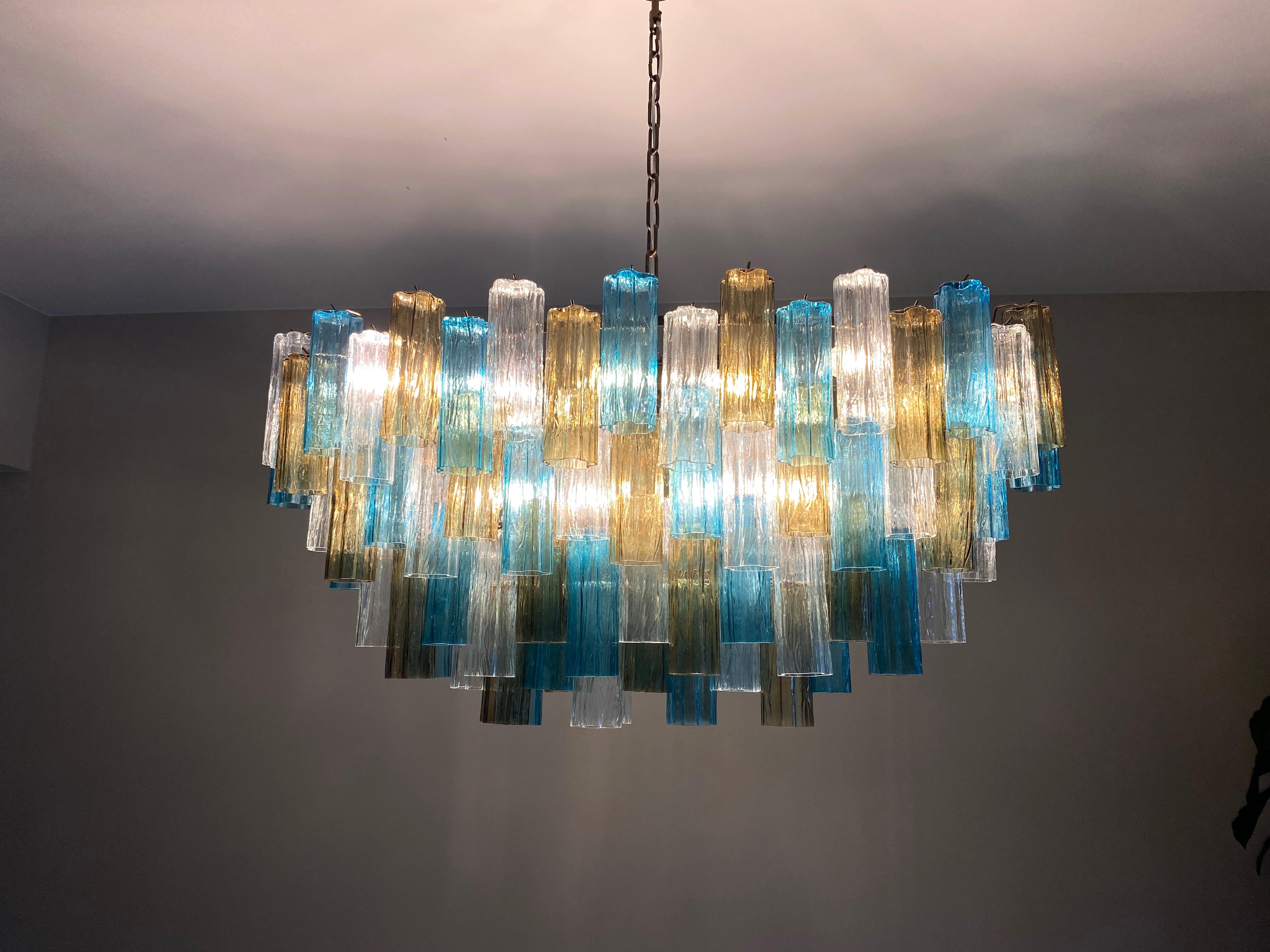 Mid-Century Modern Large Oval Shaped Multi-Color Murano Glass Chandelier Model Forte dei Marmi For Sale