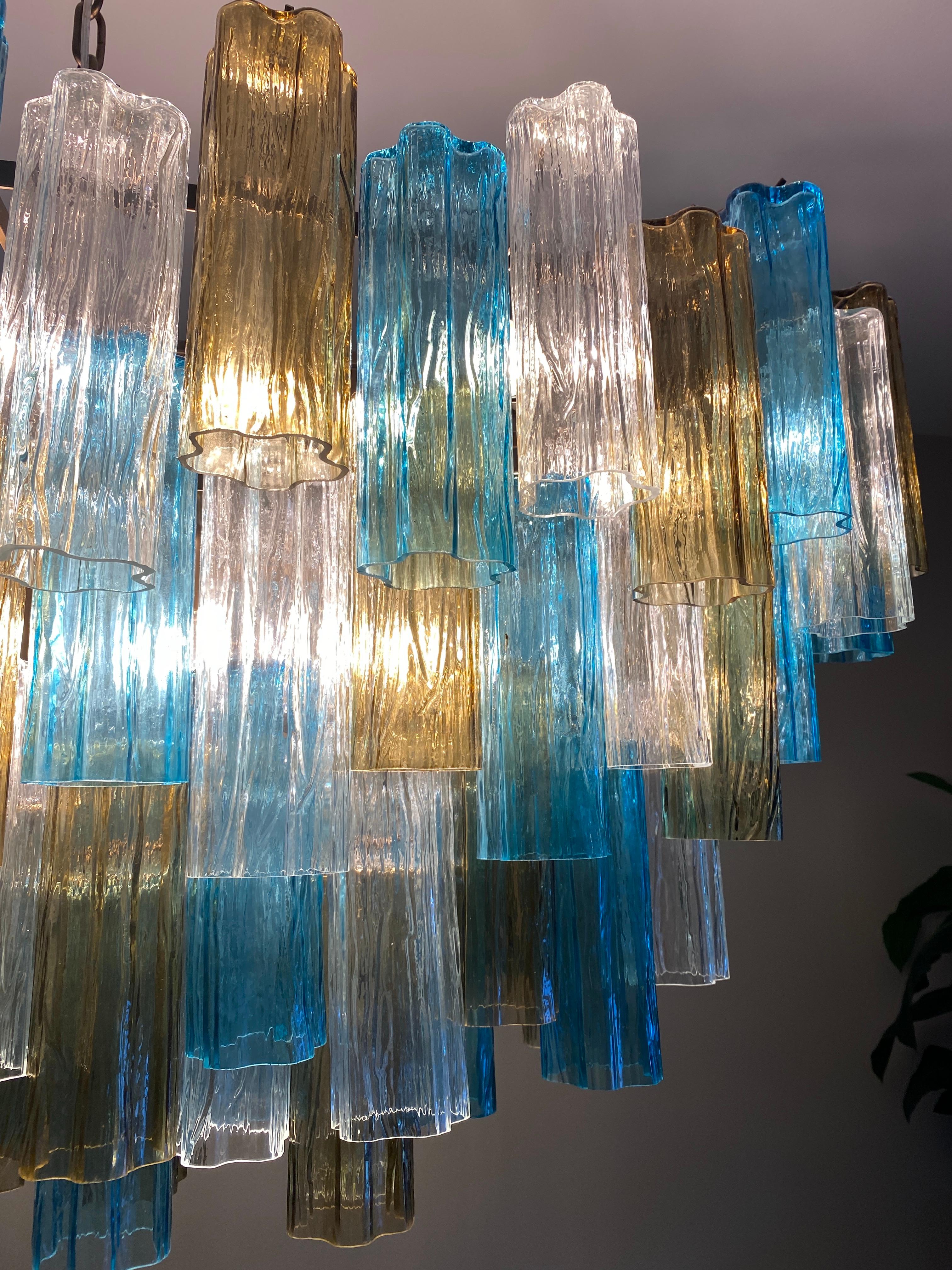 Contemporary Large Oval Shaped Multi-Color Murano Glass Chandelier Model Forte dei Marmi For Sale