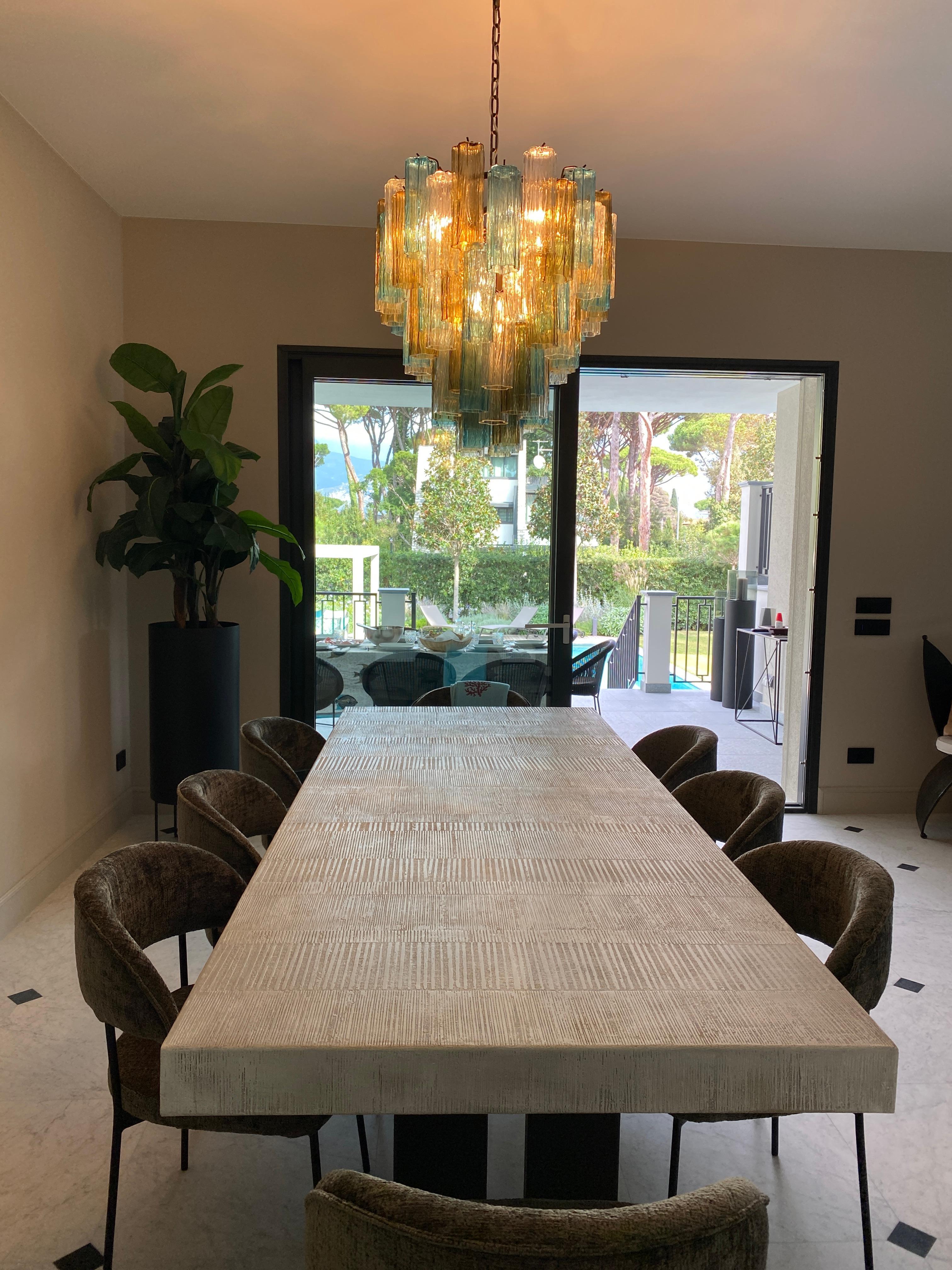 Large Oval Shaped Multi-Color Murano Glass Chandelier Model Forte dei Marmi For Sale 3