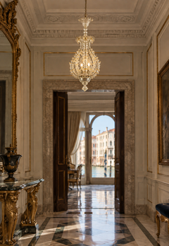 Overwhelming Murano Glass Lantern or Chandelier by Barovier & Toso, 1940'