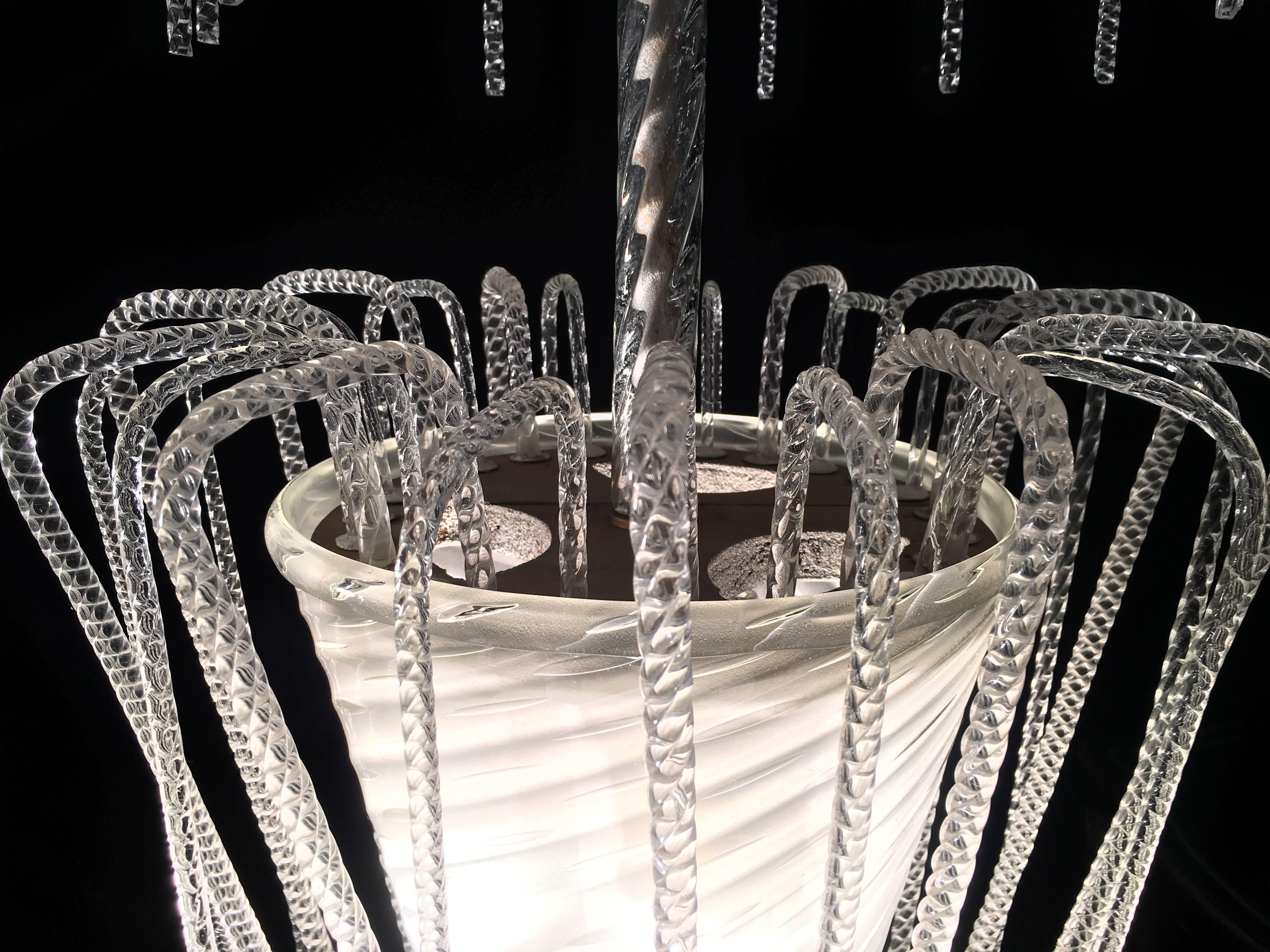 Charming Murano Chandelier by Barovier & Toso, 1940s 2