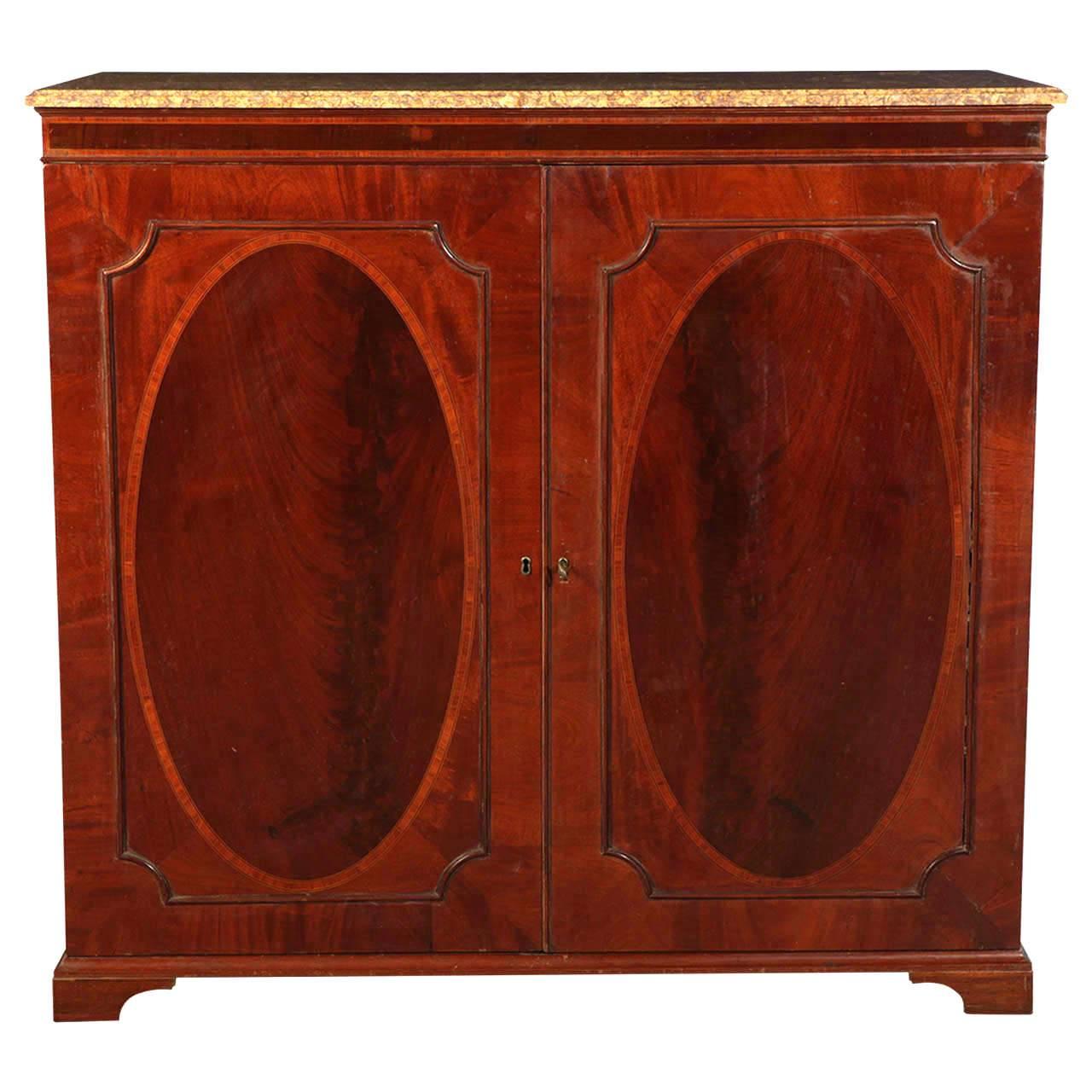 Credenza francese del XIX secolo in parquet in vendita 1