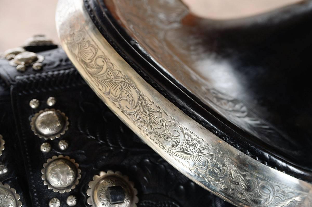 Olsen Nolte - Gorgeous Black Hand Tooled Leather & Sterling Parade Saddle Set In Excellent Condition In Los Angeles, CA