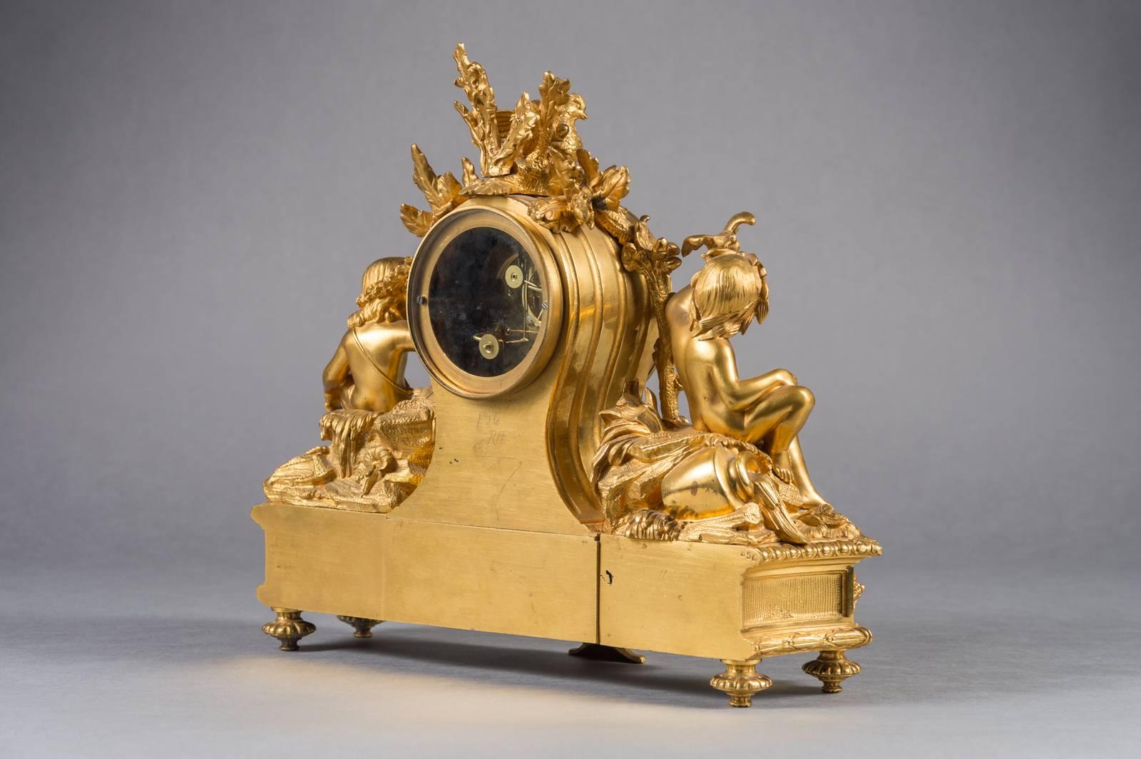 A very Fine late 19th century french ormolu bronze & sevres porcelain mantel clock, 

France, circa 1880. 

A very well made mantel clock with original ormolu gilt and sevres style painted porcelain panels. The high quality movement is working