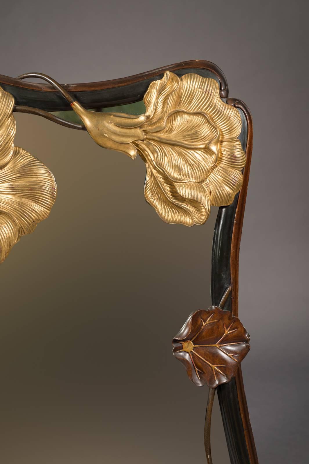 Hand-Carved French Art Nouveau Style Carved Lily Pads and Flowers Wall Mirror, circa 1930