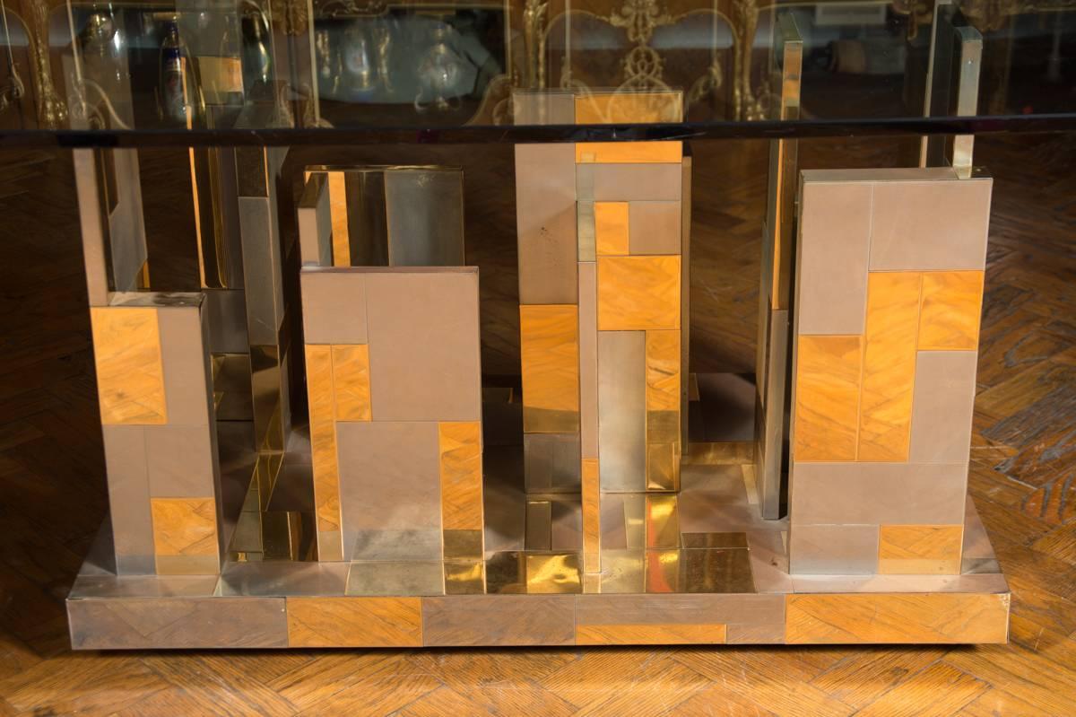 Patchwork Grande table Cityscape en laiton, chrome et verre Paul Evans, de style moderne du milieu du siècle dernier  en vente