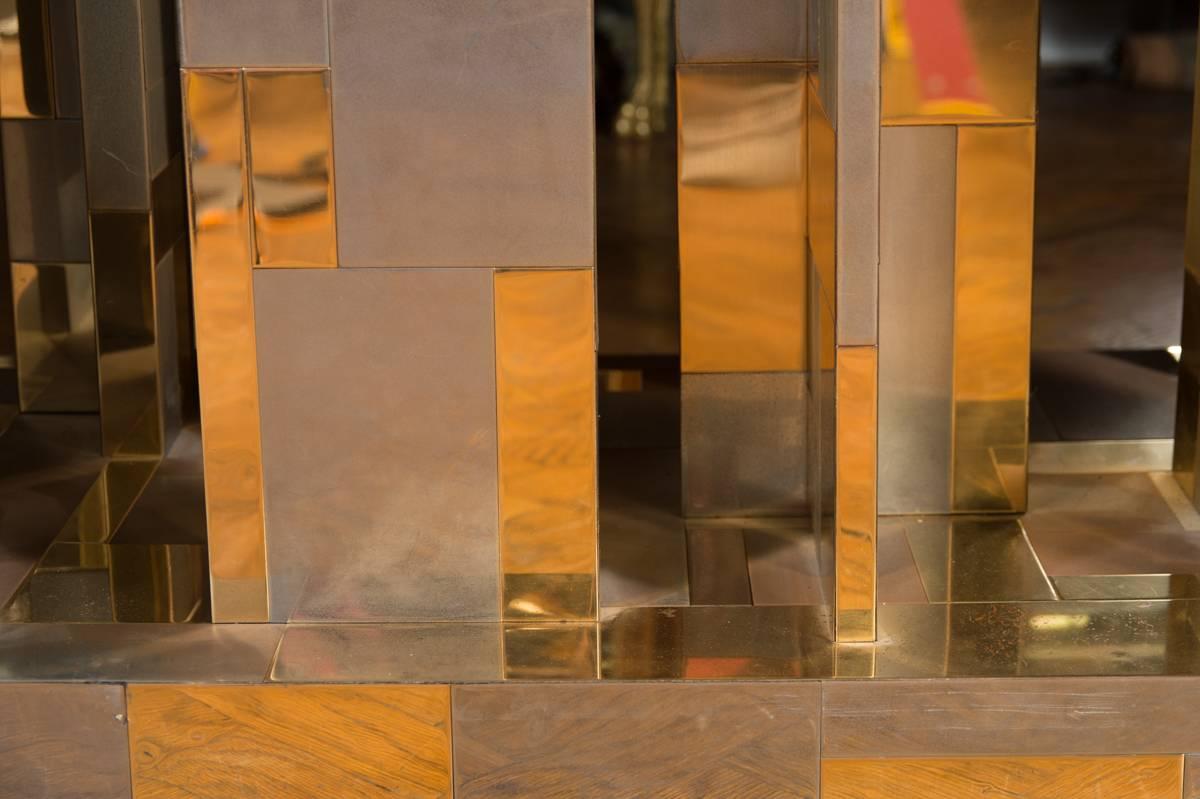 Mid-Century Modern Grande table Cityscape en laiton, chrome et verre Paul Evans, de style moderne du milieu du siècle dernier  en vente