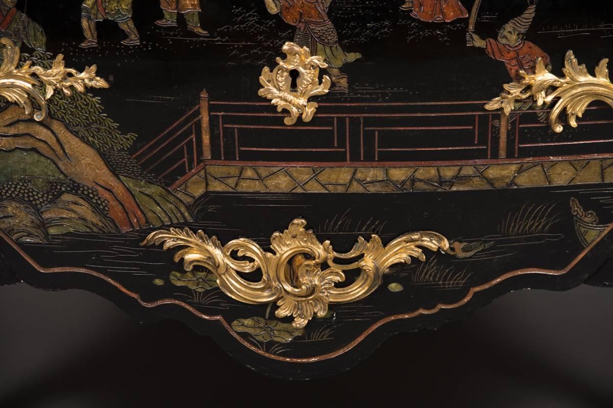 Ormolu French Antique Louis XV Style Gilt Bronze Mounted Chinoiserie Commode For Sale