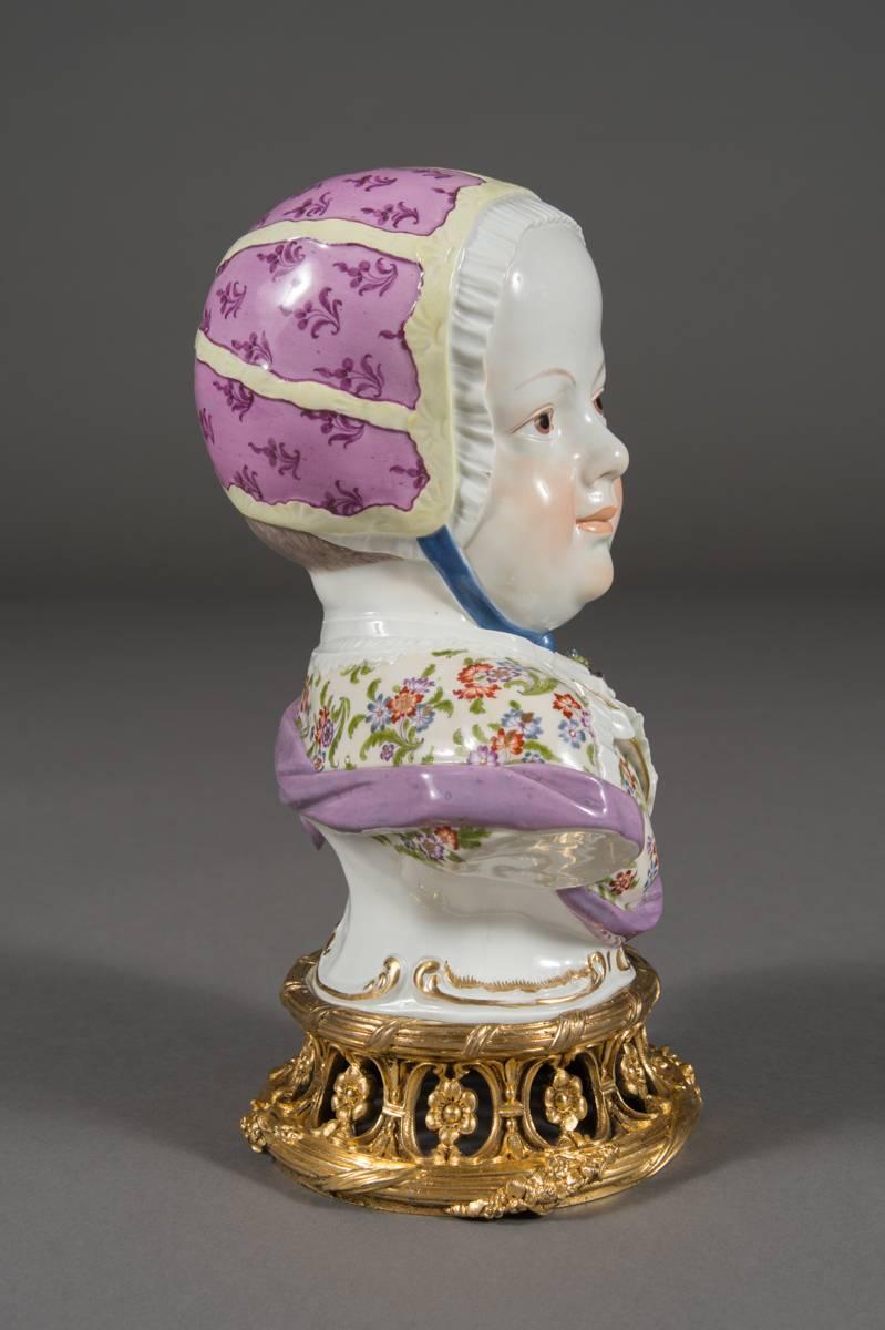 Antique Meissen Porcelain Portrait Bust of a Bourbon Child In Excellent Condition In Los Angeles, CA