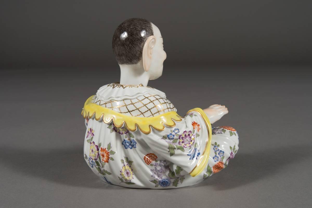 Hand-Painted Meissen Porcelain Articulated Nodding Head Pagoda Figure For Sale