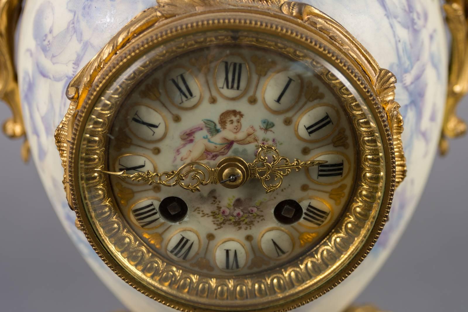 19th Century French Gilt Bronze and White Porcelain Three-Piece Garniture Set For Sale 3