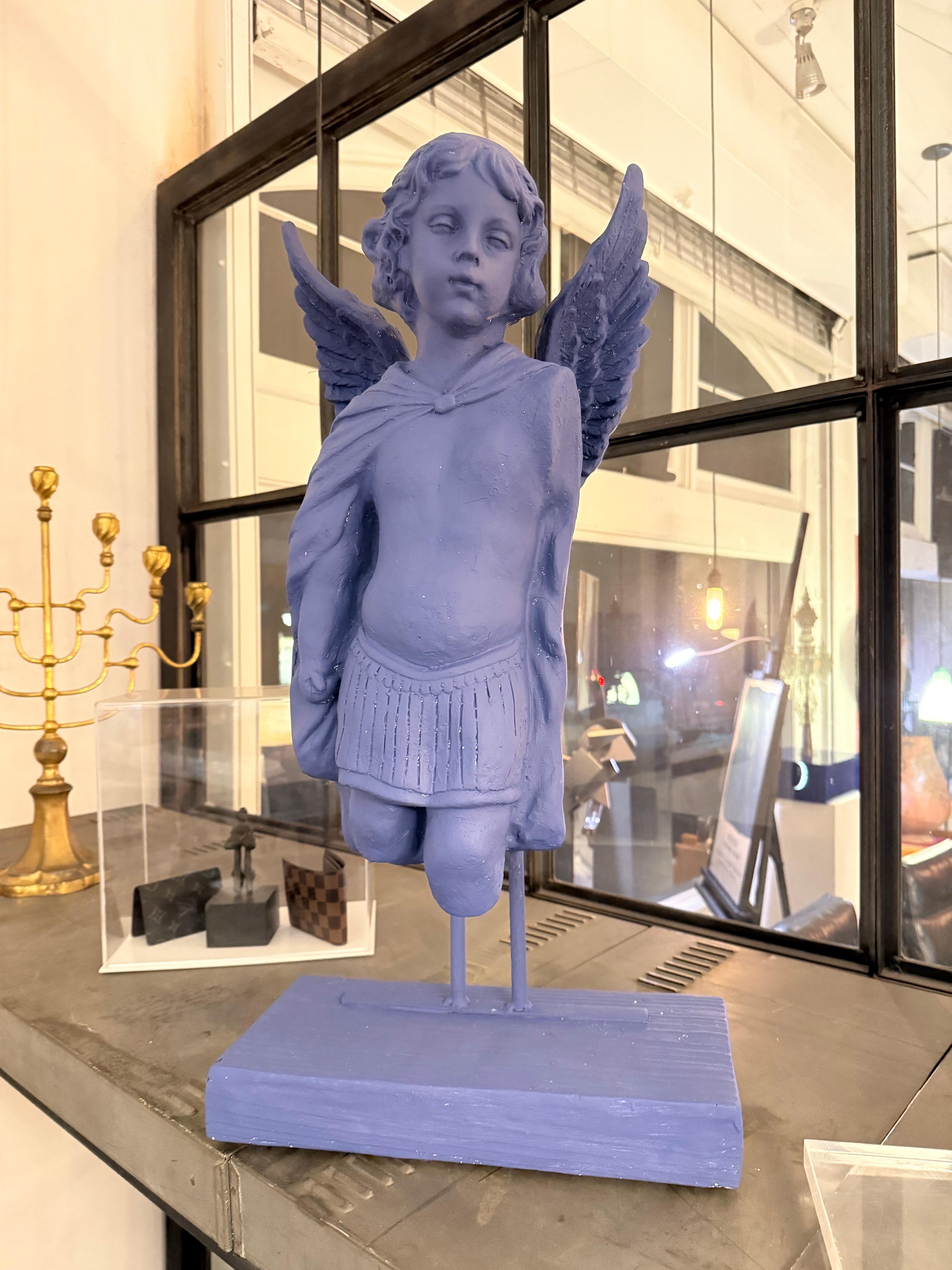 Vintaged geflügelte Figur Skulptur