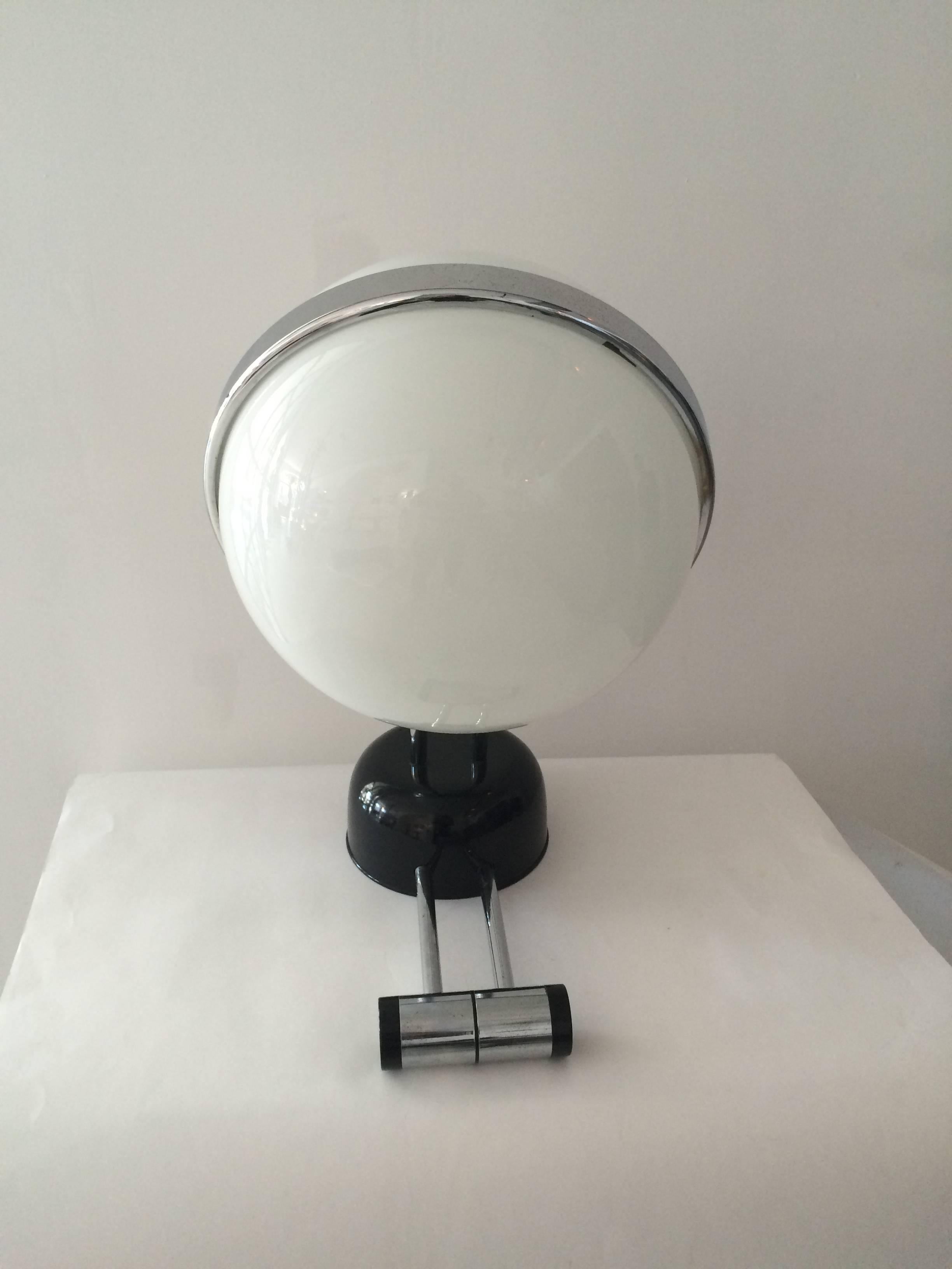20th Century ITER Elettronica Globe Italian Table Lamp
