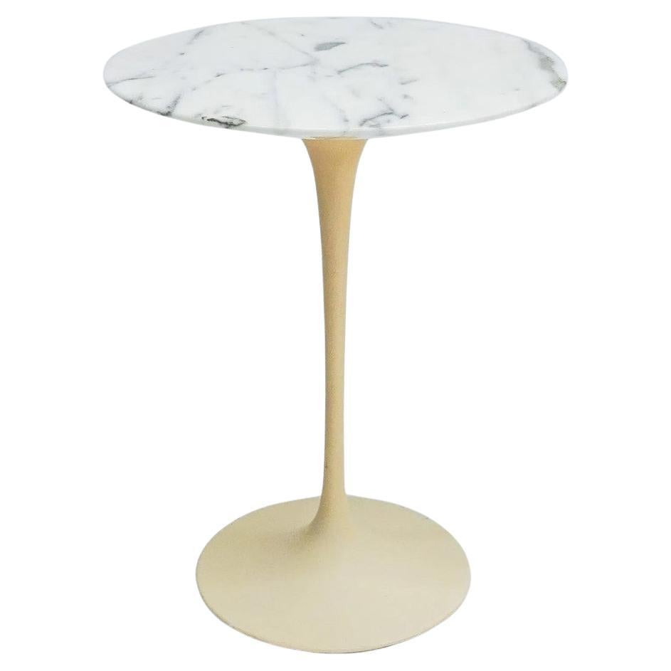 Eero Saarinen Marble Top 'Tulip' Side Table For Sale