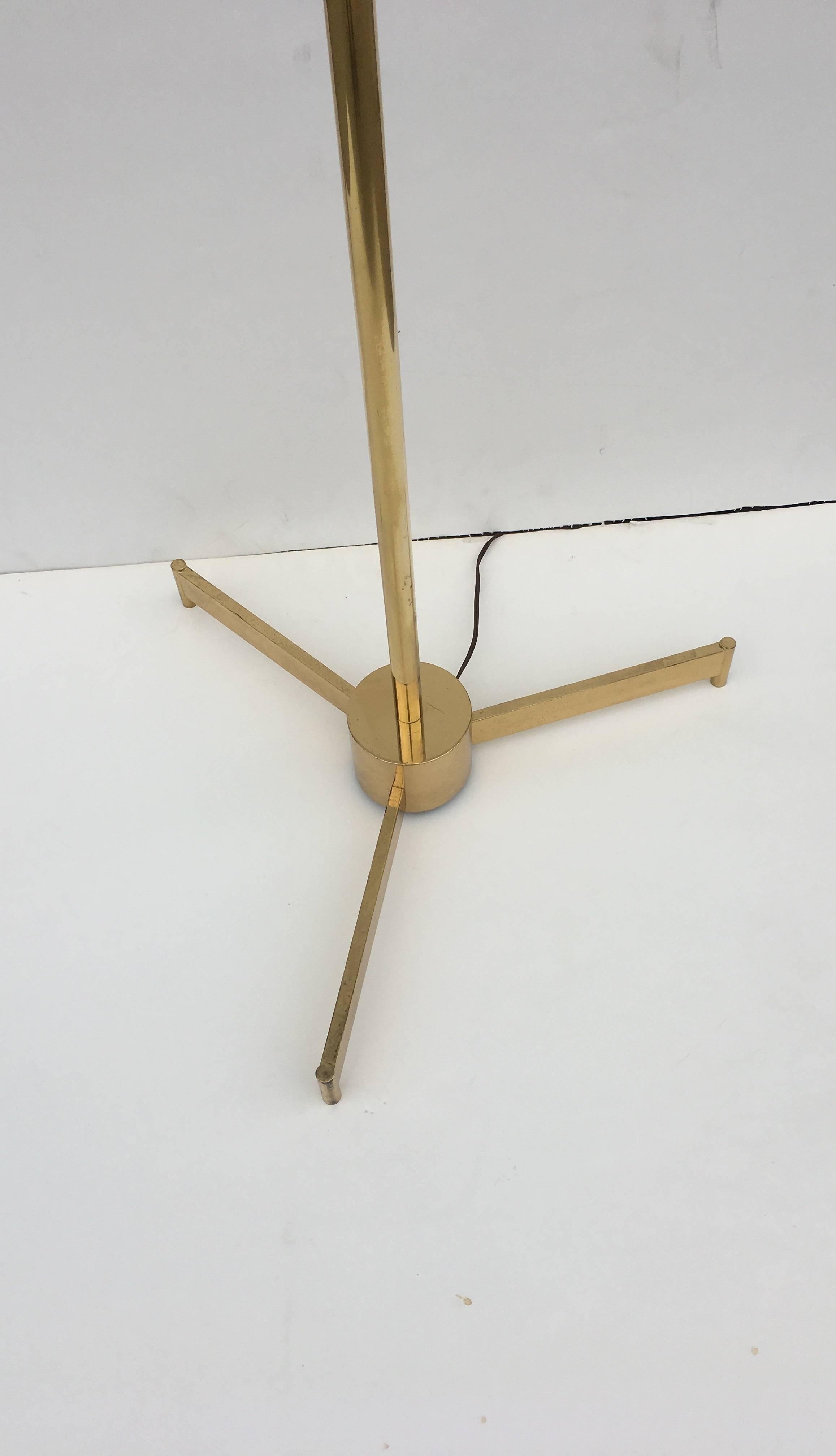 Arredoluce Adjustable Easel Floor Lamp In Excellent Condition In Los Angeles, CA