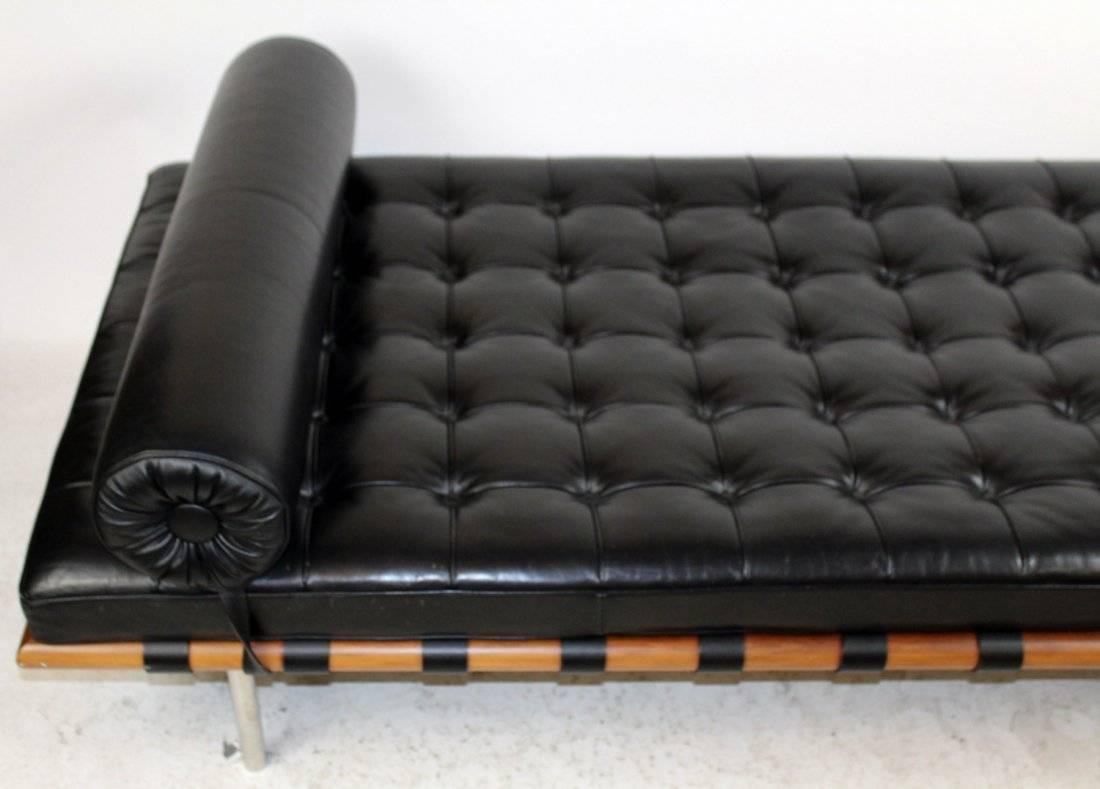 Iconic daybed by Ludwig Mies van der Rohe for Knoll. Walnut, chrome legs, and black leather, in very good condition.