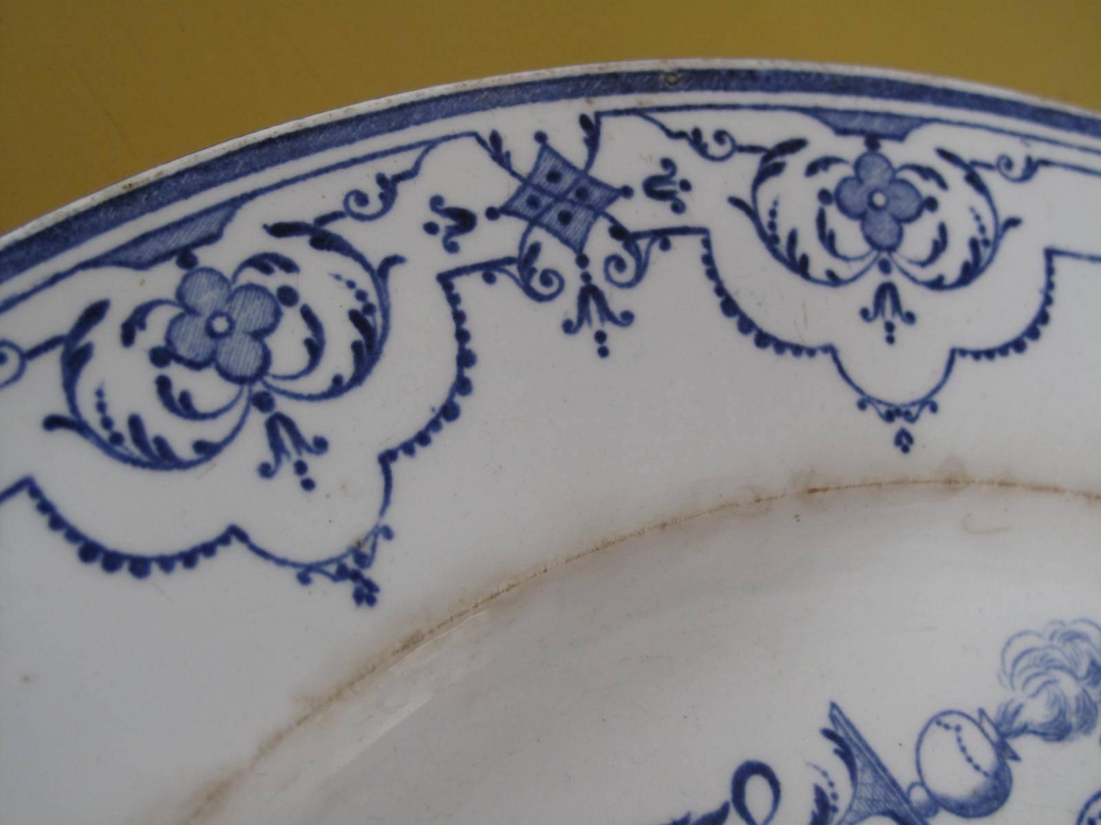 18th Century French Moustiers Faience Charger 1