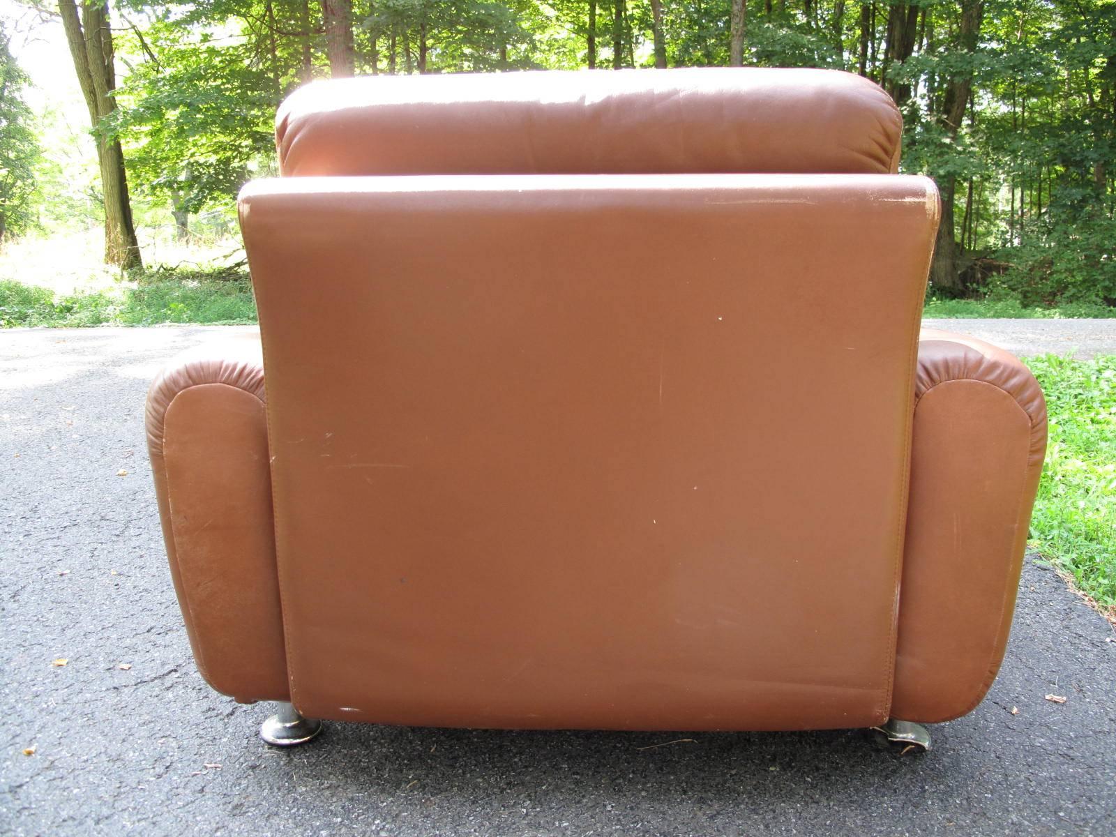 Mid-Century Modern Danish Modern Leather Chair