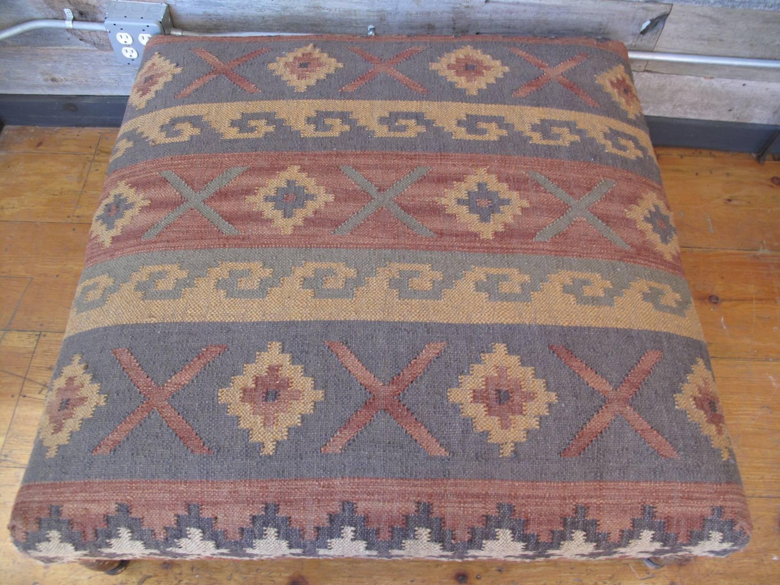 Square Kilim Ottoman In Good Condition In Brooklyn, NY