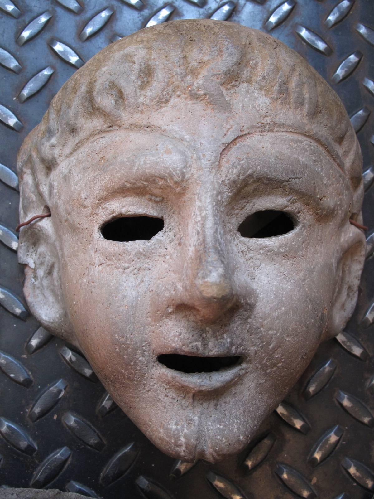 Collection of 20th Century Mexican Terra Cotta Masks In Good Condition In Brooklyn, NY
