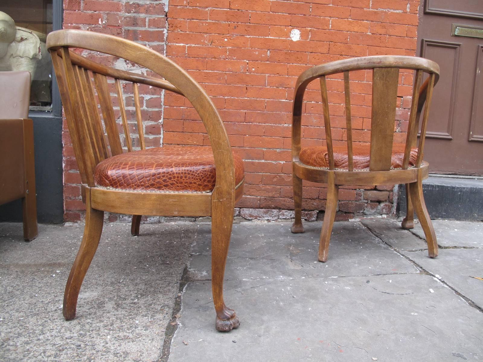 20th Century Clawfoot Settee and Chair Set